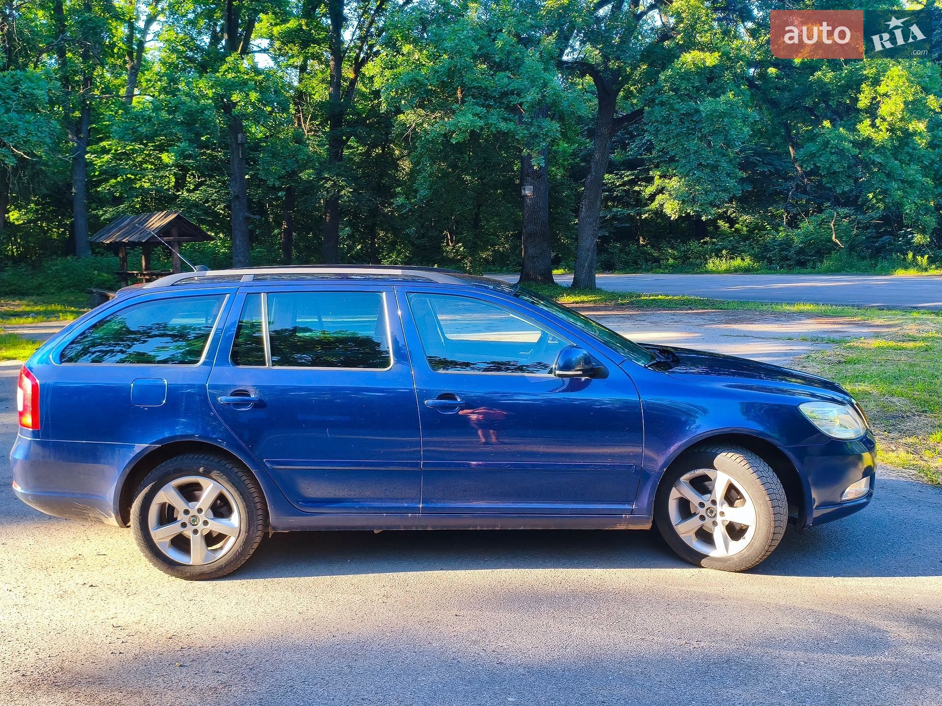 Skoda Octavia 2010 VIN TMBGT61Z0B8011865 фото оголошення 8 з 18