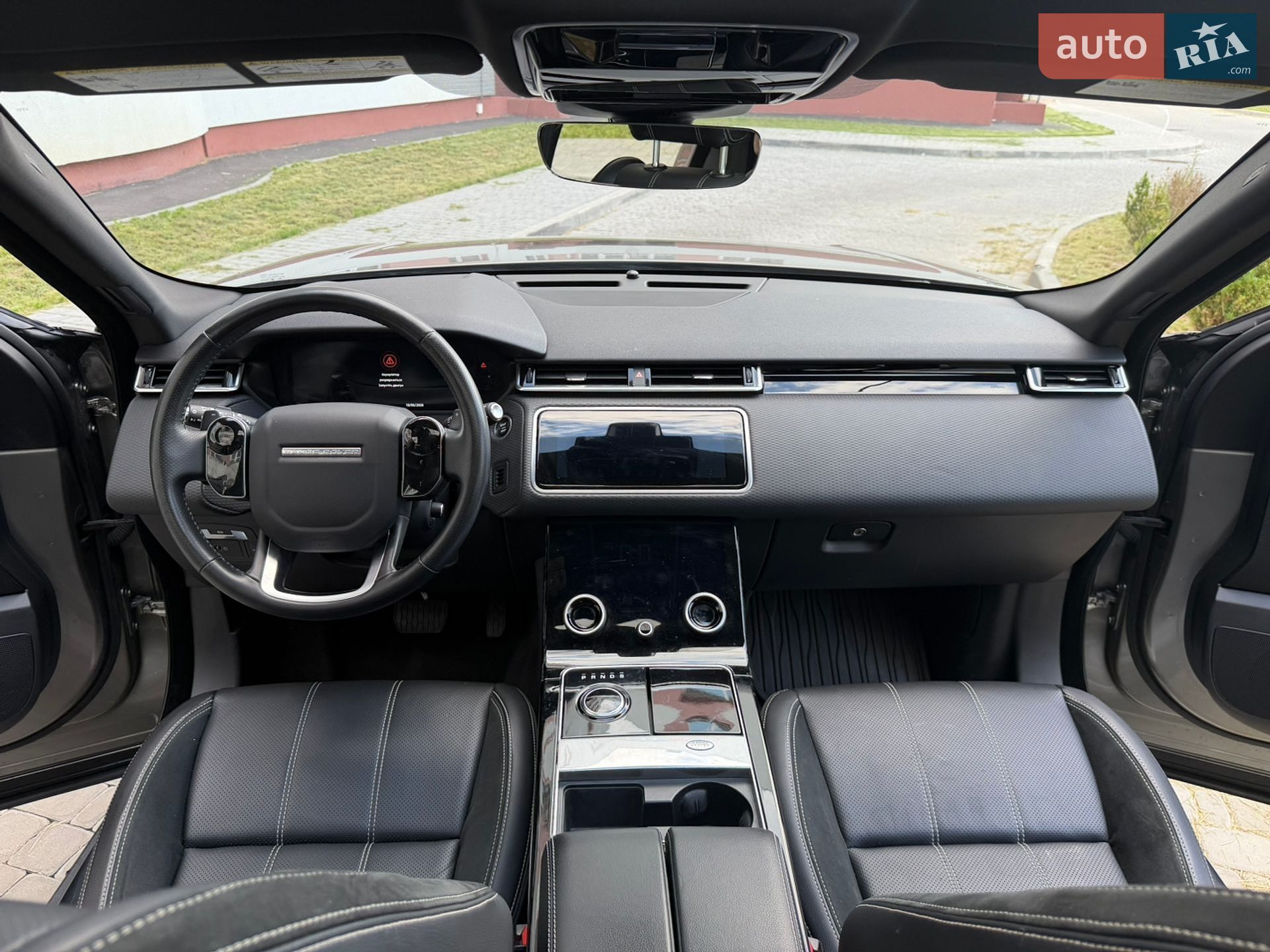 Land Rover Range Rover Velar 2019 VIN SALYB2EX8KA220829 фото оголошення 10 з 13