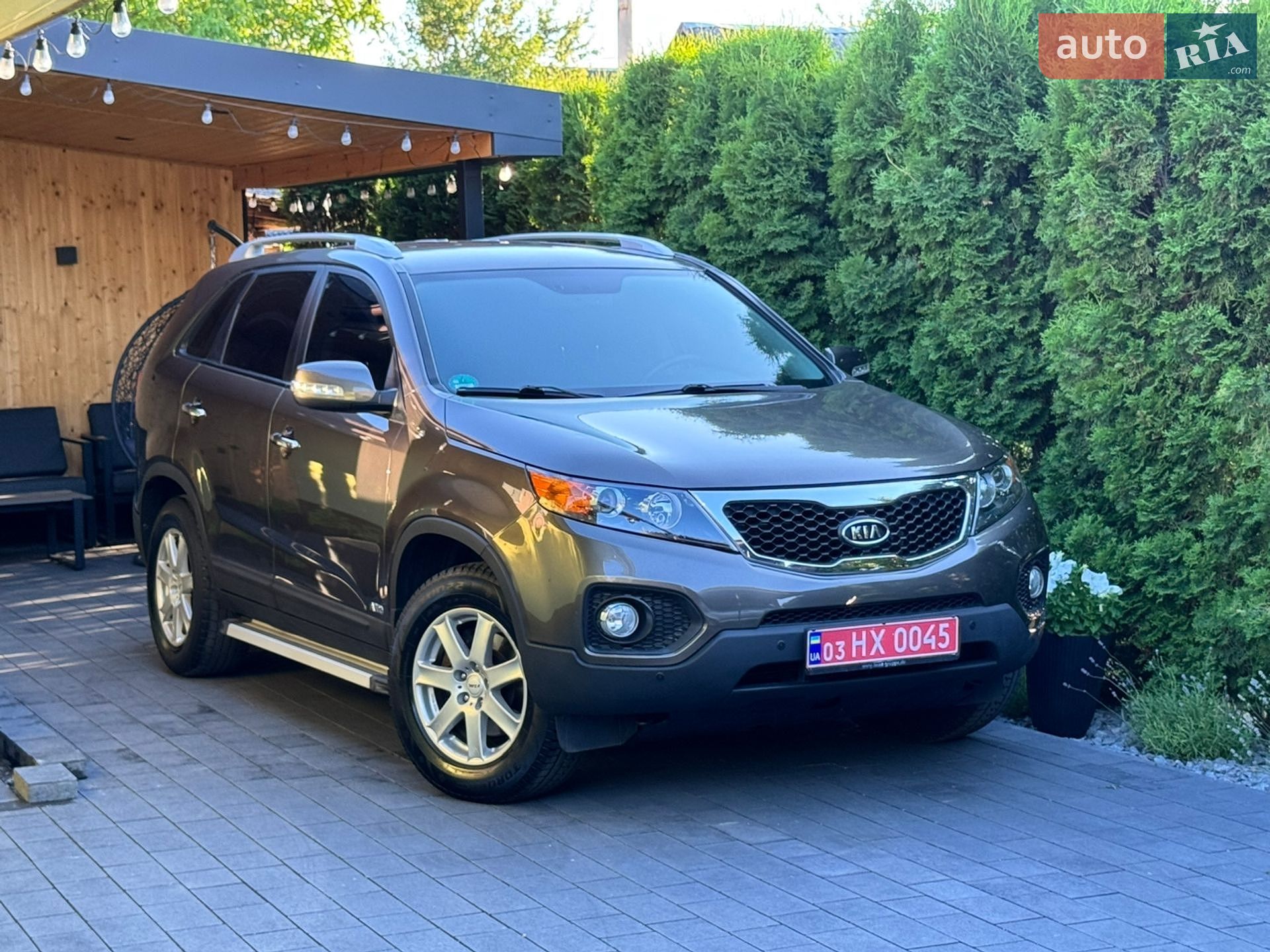 Kia Sorento 2011 VIN KNAKU814DB5129034 фото оголошення 3 з 32
