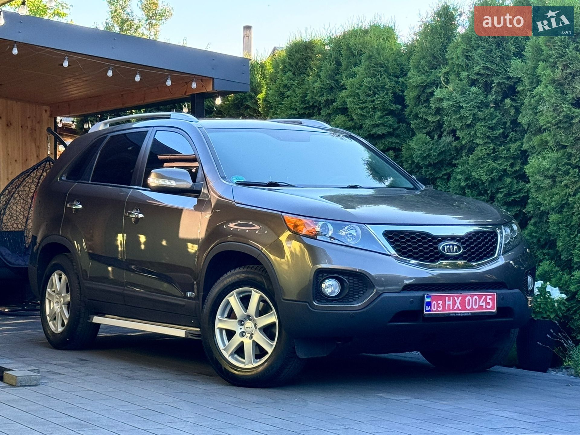 Kia Sorento 2011 VIN KNAKU814DB5129034 фото оголошення 4 з 32