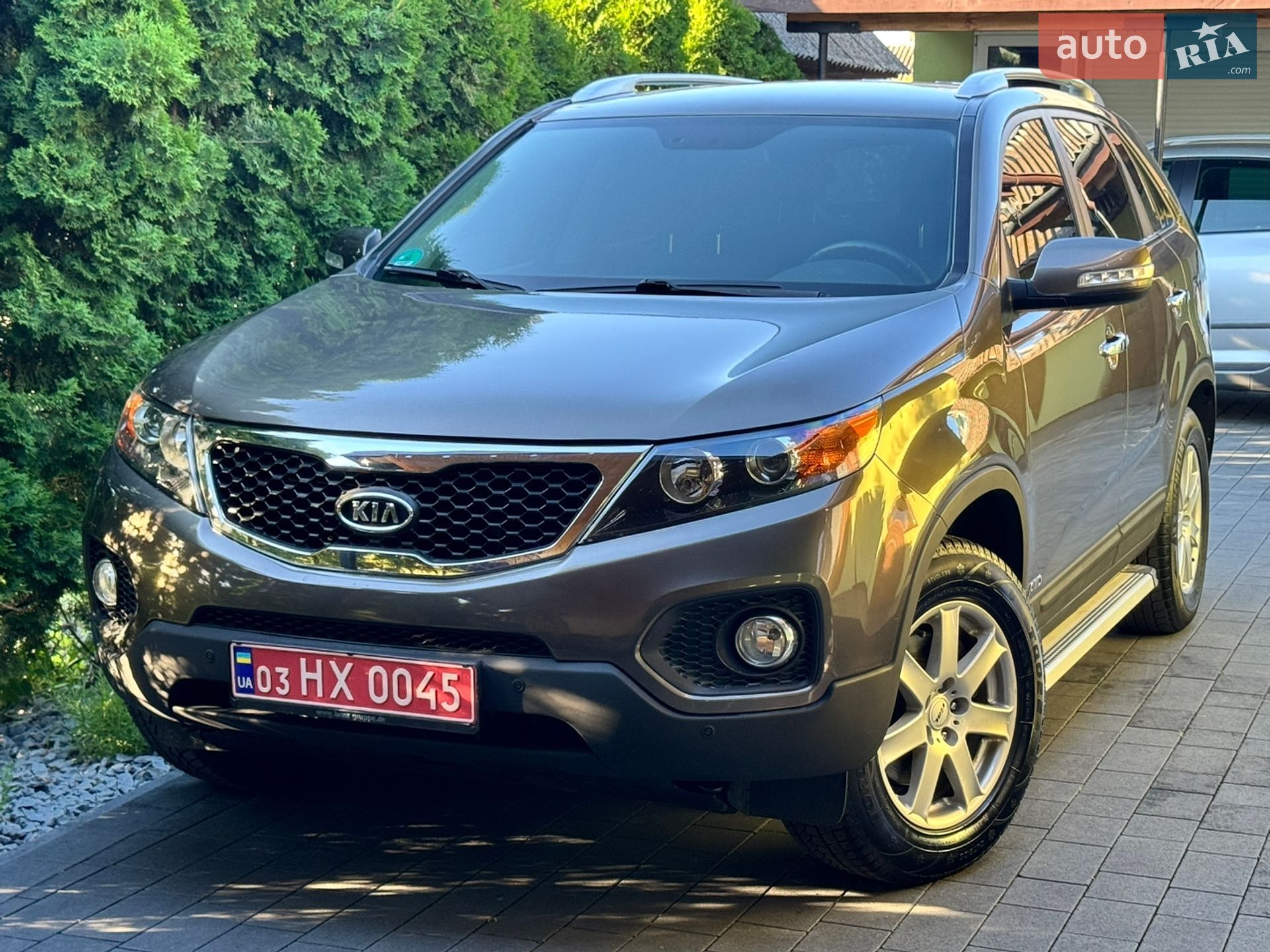 Kia Sorento 2011 VIN KNAKU814DB5129034 фото оголошення 12 з 32