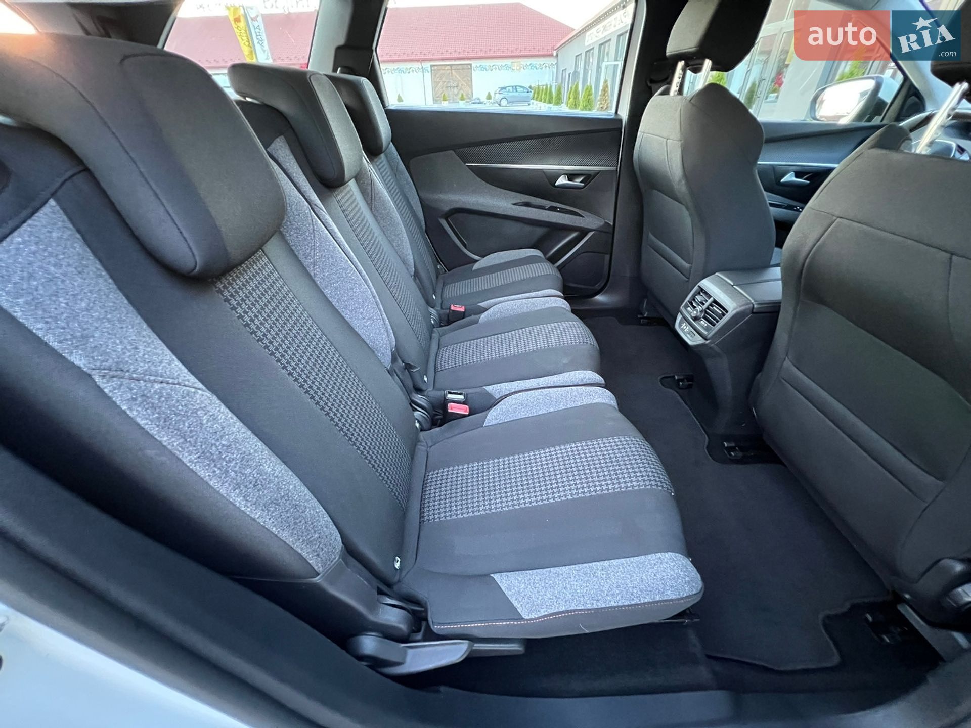 Peugeot 5008 2022 VIN VF3MCYHZUMS166307 фото оголошення 55 з 65