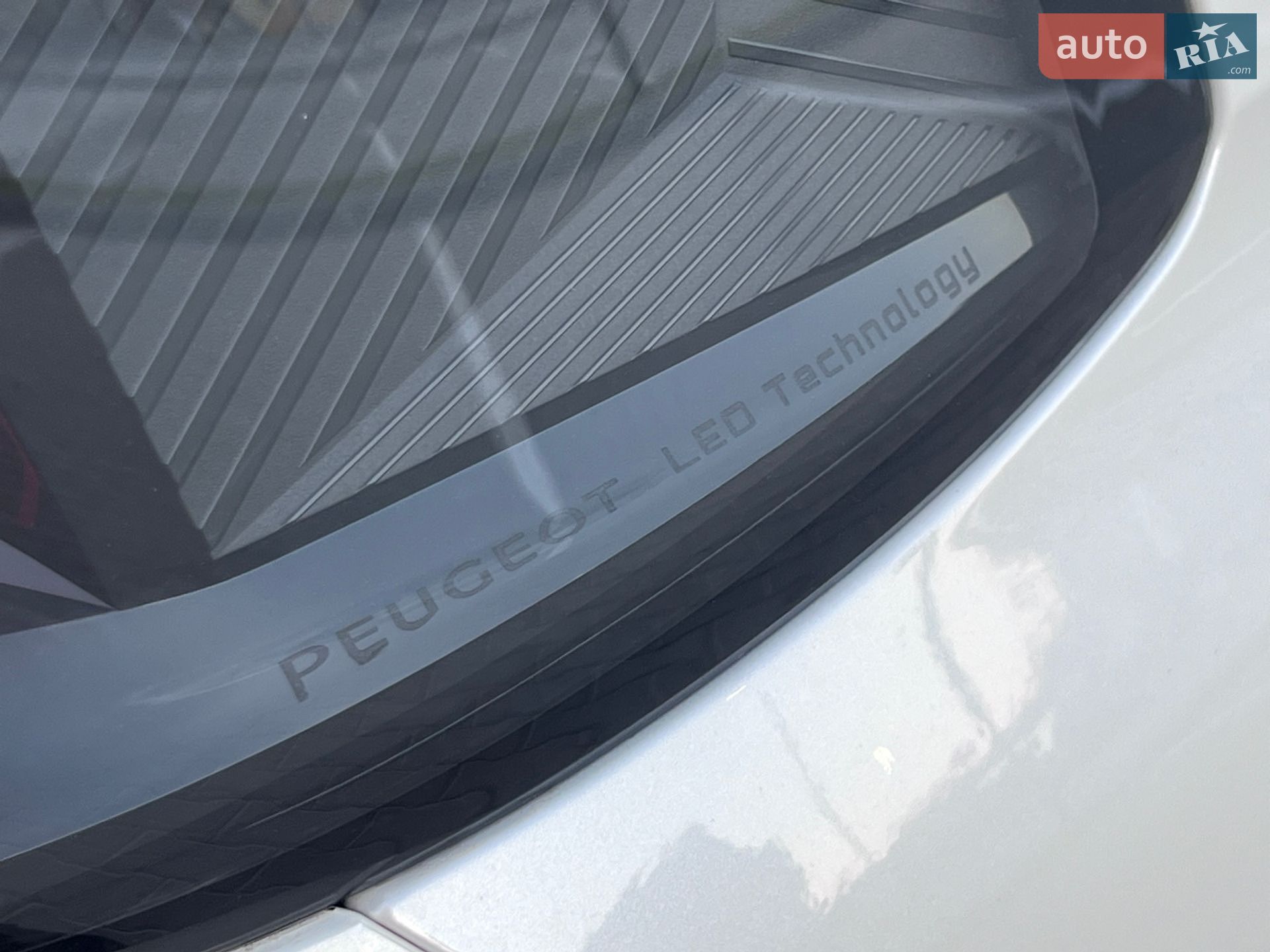 Peugeot 5008 2022 VIN VF3MCYHZUMS166307 фото оголошення 64 з 65
