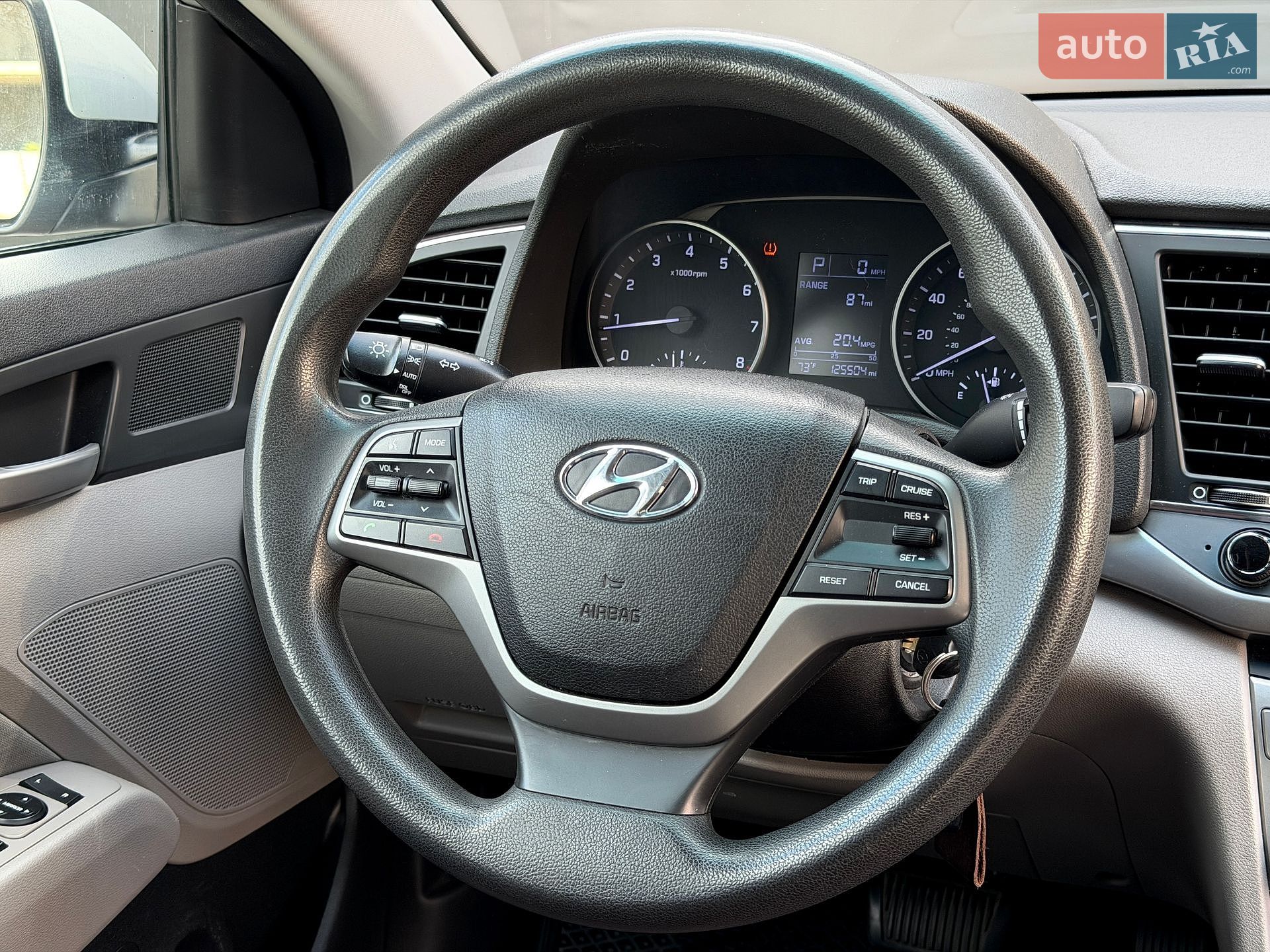 Hyundai Elantra 2017 VIN 5NPD84LF8HH186094 фото оголошення 14 з 24