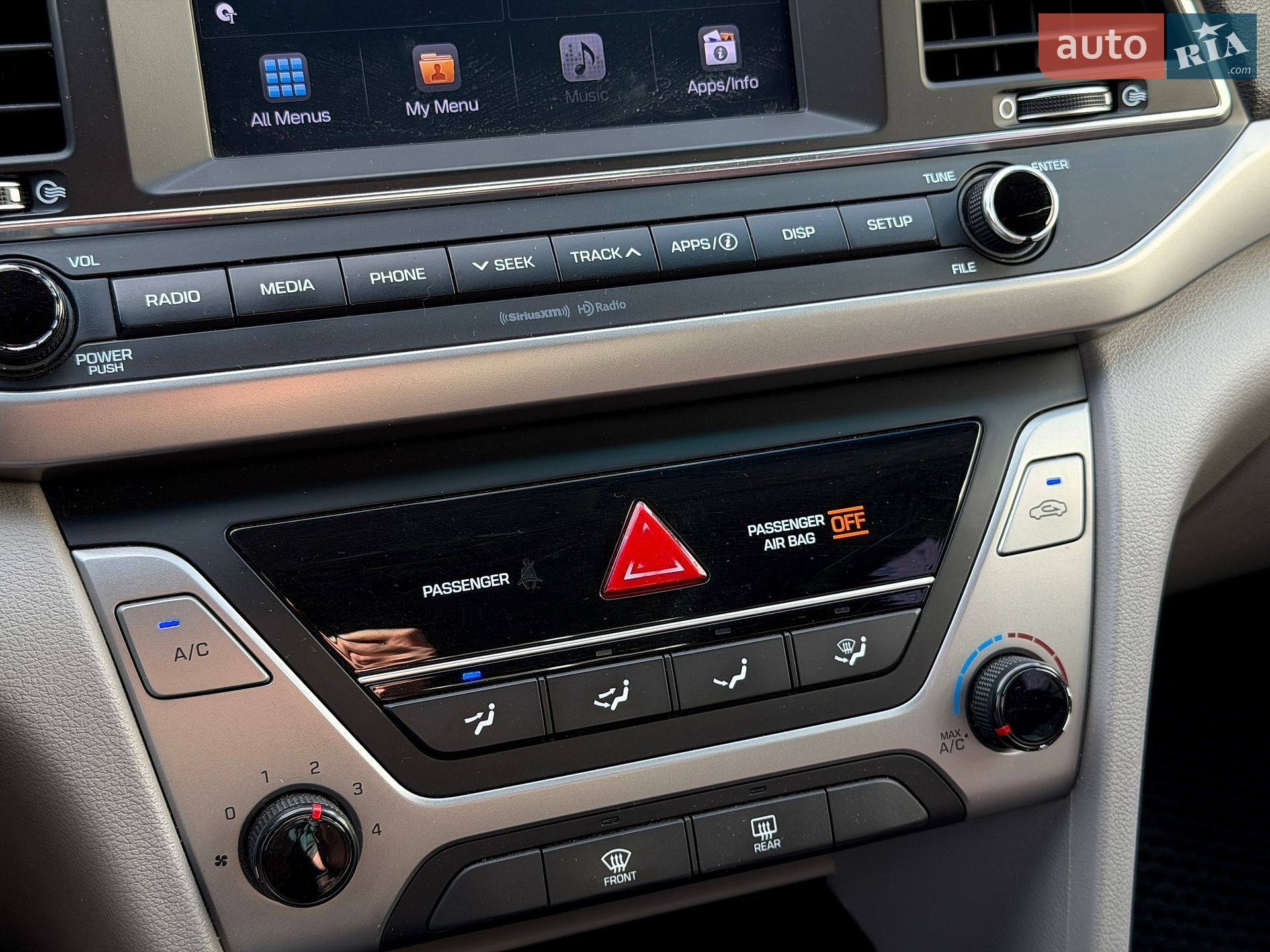Hyundai Elantra 2017 VIN 5NPD84LF8HH186094 фото оголошення 20 з 24