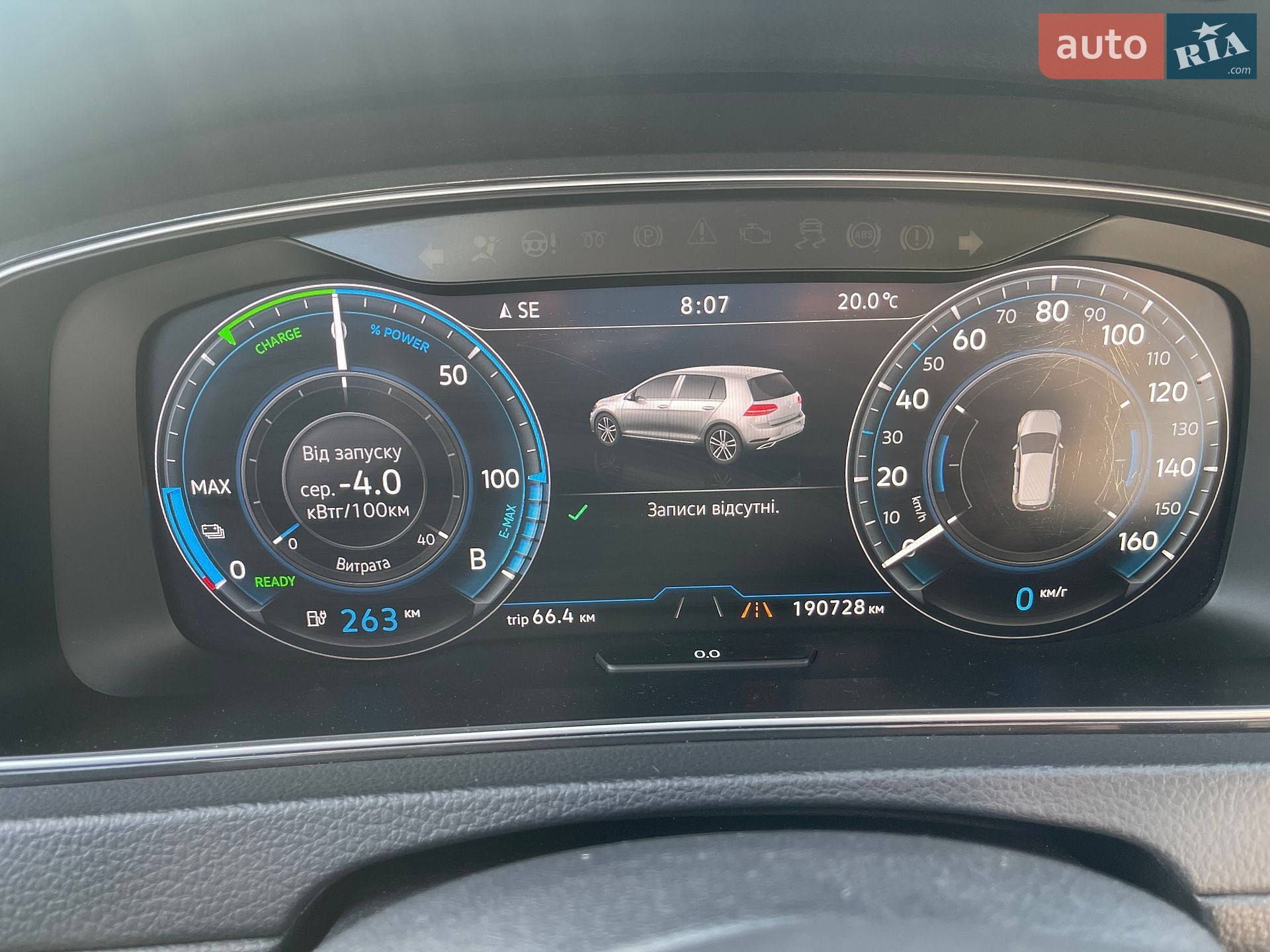 Volkswagen e-Golf 2017 VIN WVWZZZAUZJ8902227 фото оголошення 2 з 60