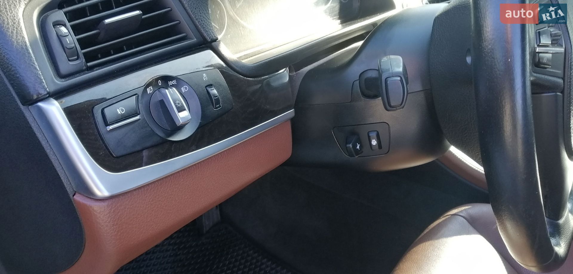 BMW 5 Series 2012 VIN WBAXH5C54CDW08528 фото оголошення 24 з 25