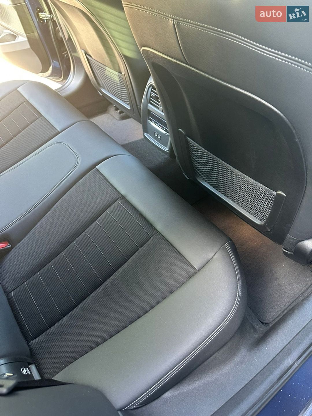 BMW 3 Series 2022 VIN WBA5V380X08C53938 фото оголошення 16 з 21
