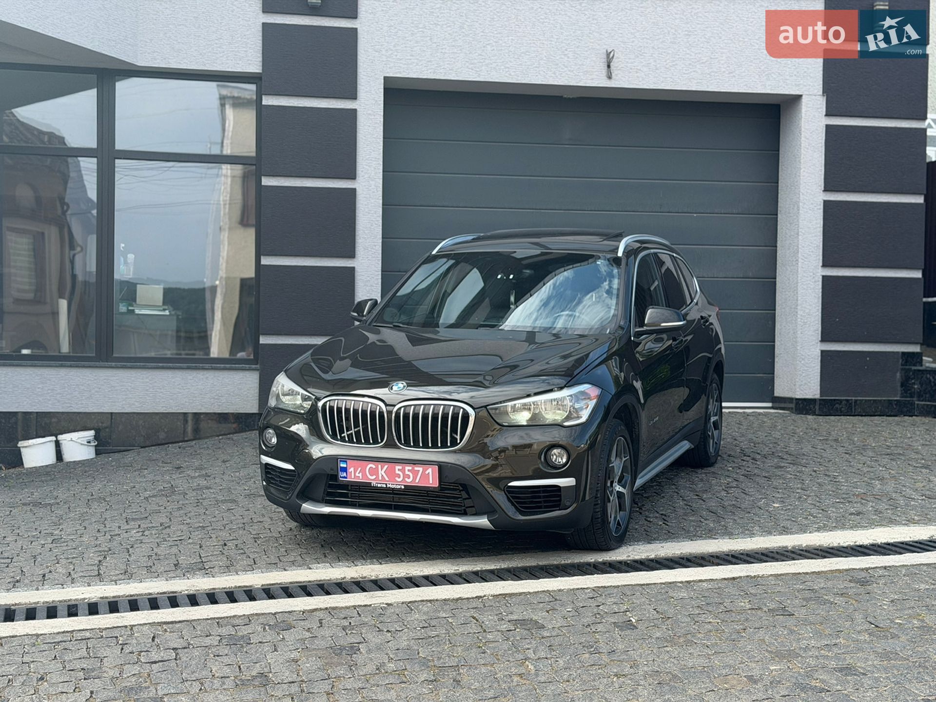 BMW X1 2018 VIN WBXHT3C35J5L26773 фото оголошення 3 з 29