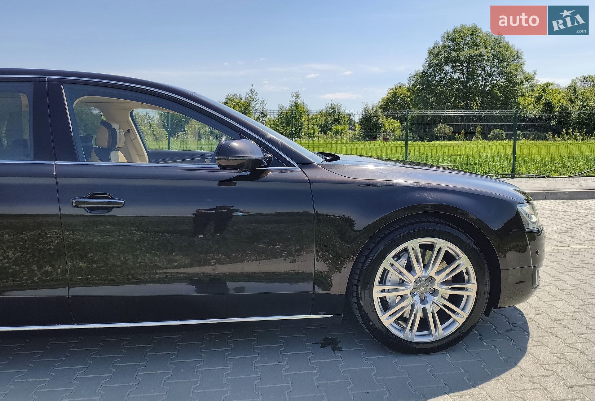 Audi A8 2014 VIN WAUZZZ4H3EN015942 фото оголошення 7 з 68
