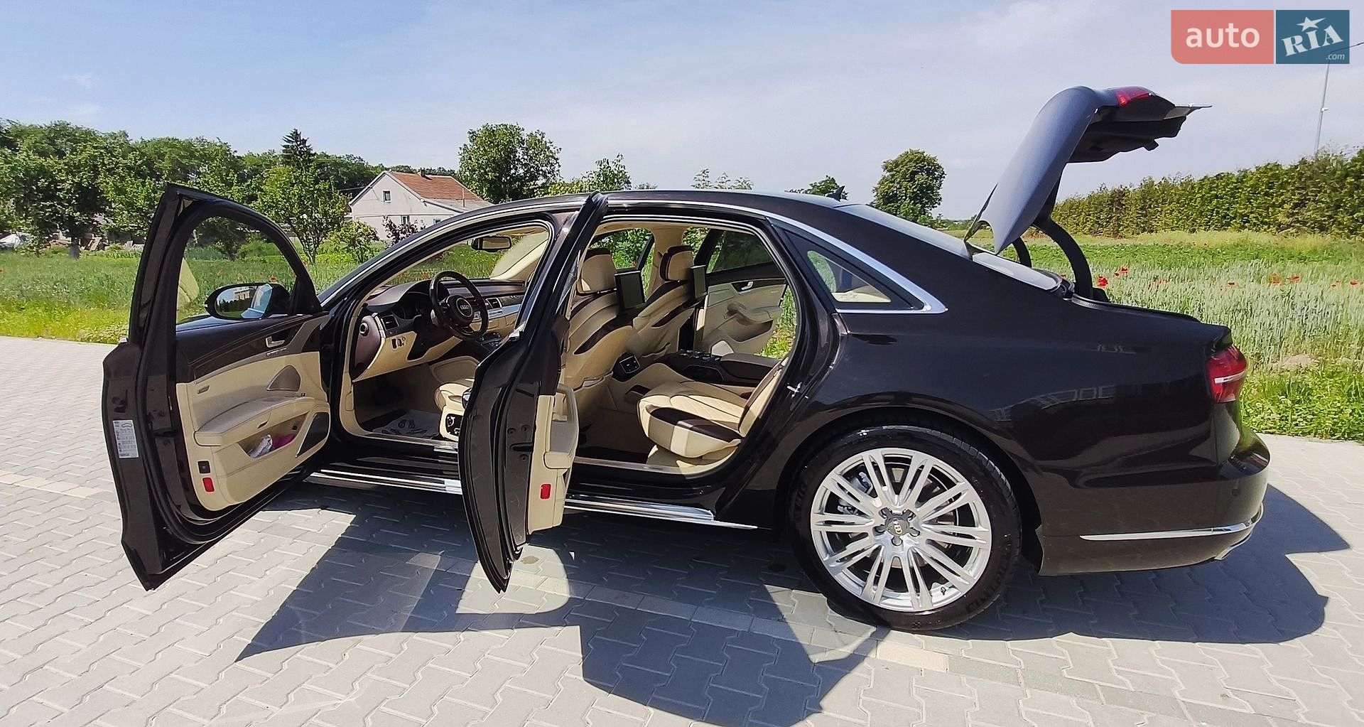 Audi A8 2014 VIN WAUZZZ4H3EN015942 фото оголошення 18 з 68