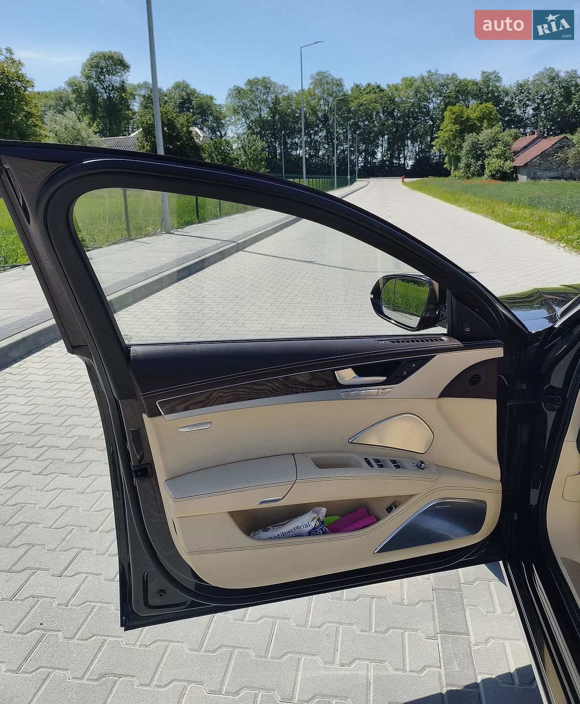 Audi A8 2014 VIN WAUZZZ4H3EN015942 фото оголошення 24 з 68