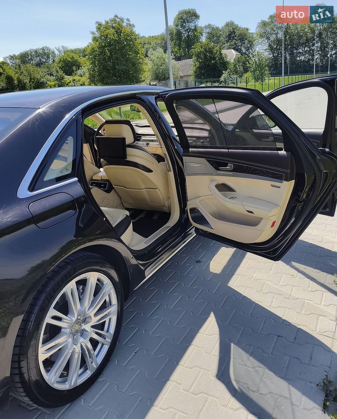 Audi A8 2014 VIN WAUZZZ4H3EN015942 фото оголошення 23 з 68