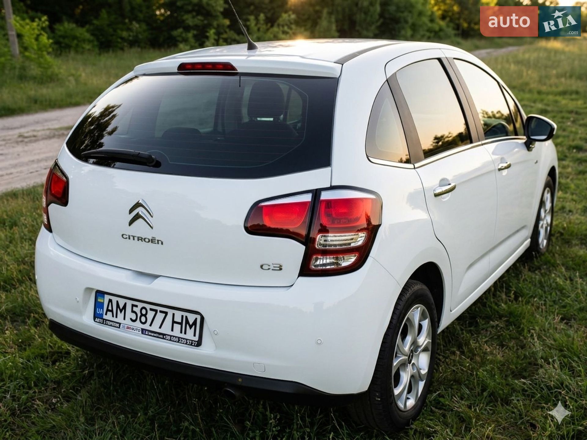 Citroen C3 2013 VIN VF7SC8FP0DW637068 фото оголошення 10 з 93