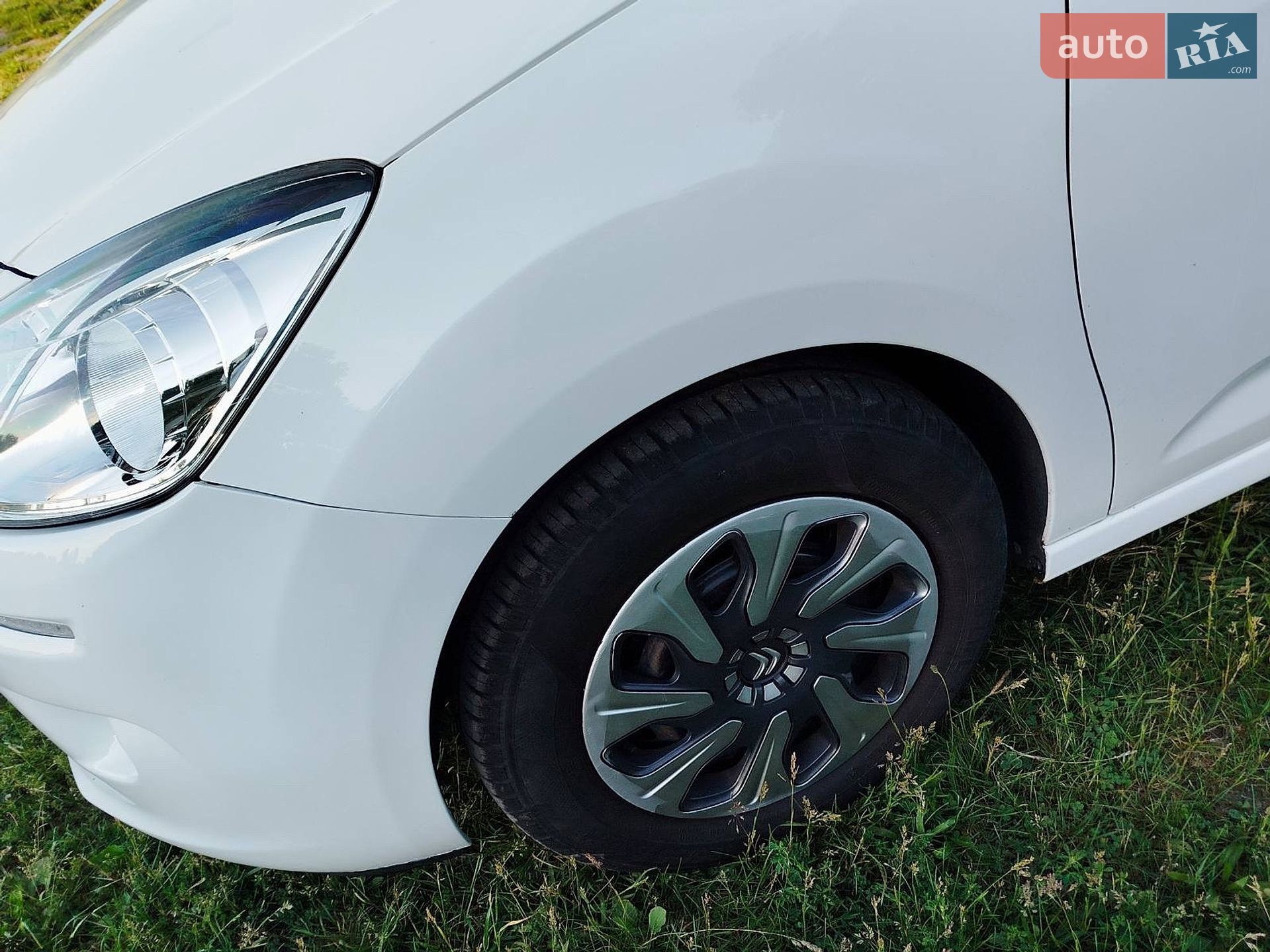 Citroen C3 2013 VIN VF7SC8FP0DW637068 фото оголошення 19 з 93