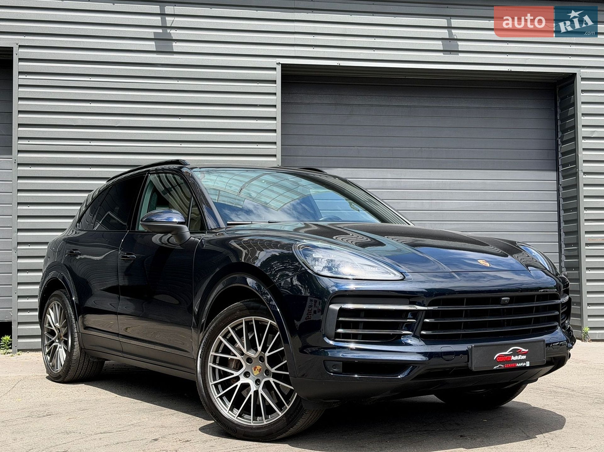 Porsche Cayenne 2022 VIN WP1AA2AY2PDA05090 фото оголошення 3 з 45