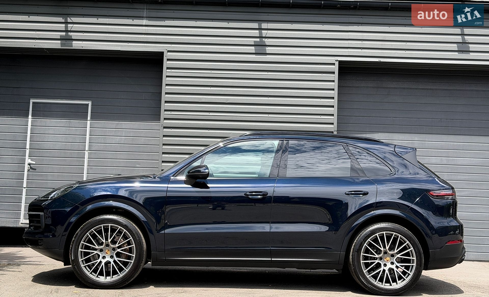 Porsche Cayenne 2022 VIN WP1AA2AY2PDA05090 фото оголошення 12 з 45