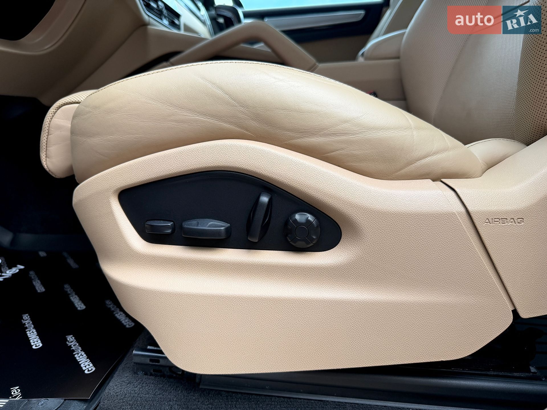 Porsche Cayenne 2022 VIN WP1AA2AY2PDA05090 фото оголошення 24 з 45