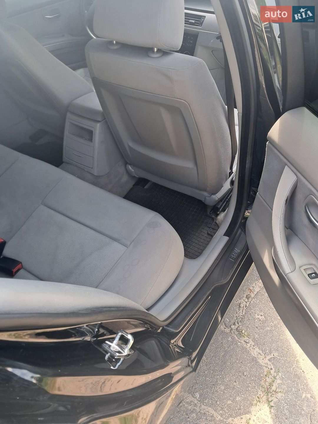 BMW 3 Series 2005 VIN WBAVA71070KR39685 фото оголошення 8 з 30