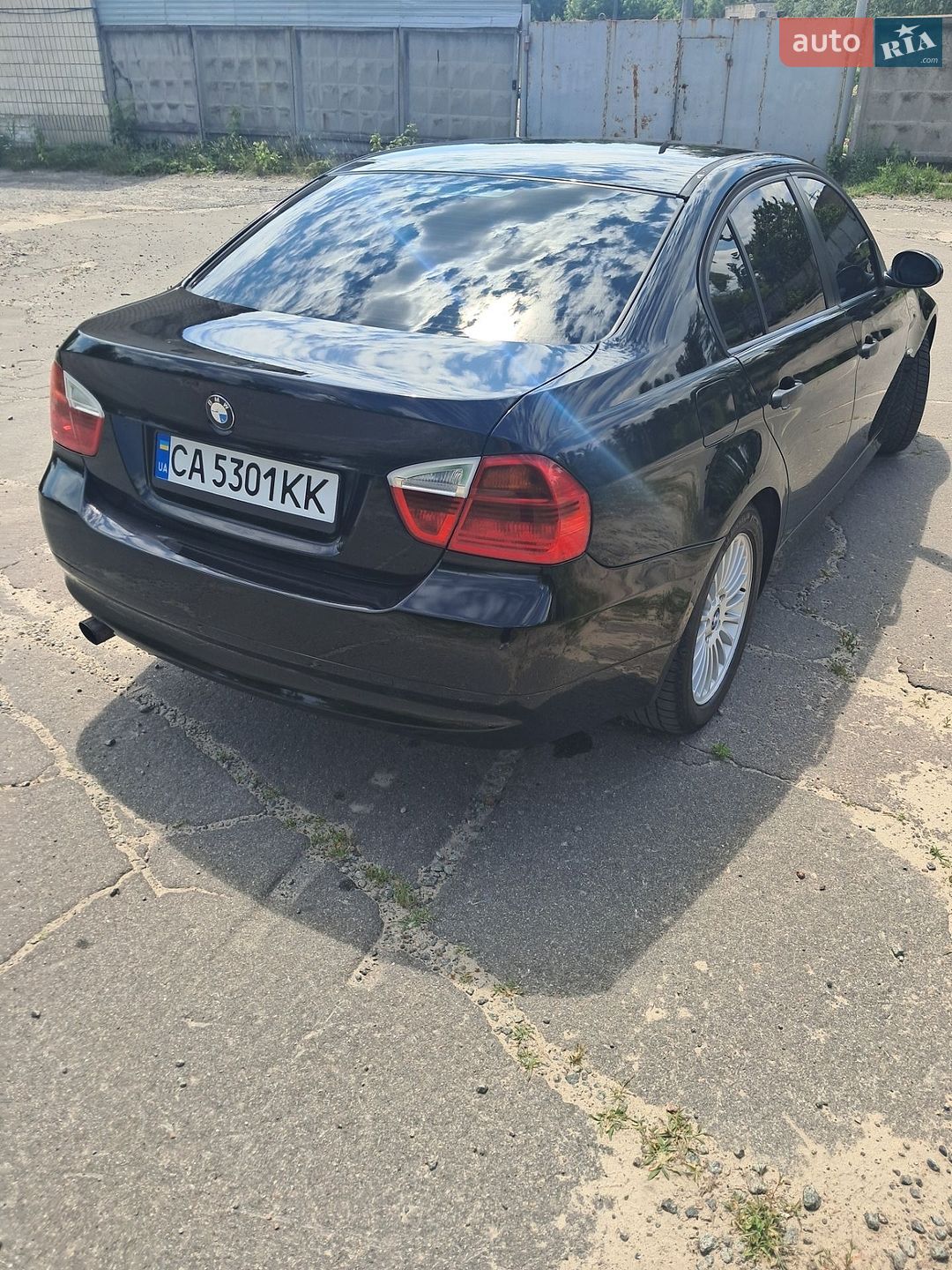BMW 3 Series 2005 VIN WBAVA71070KR39685 фото оголошення 11 з 30