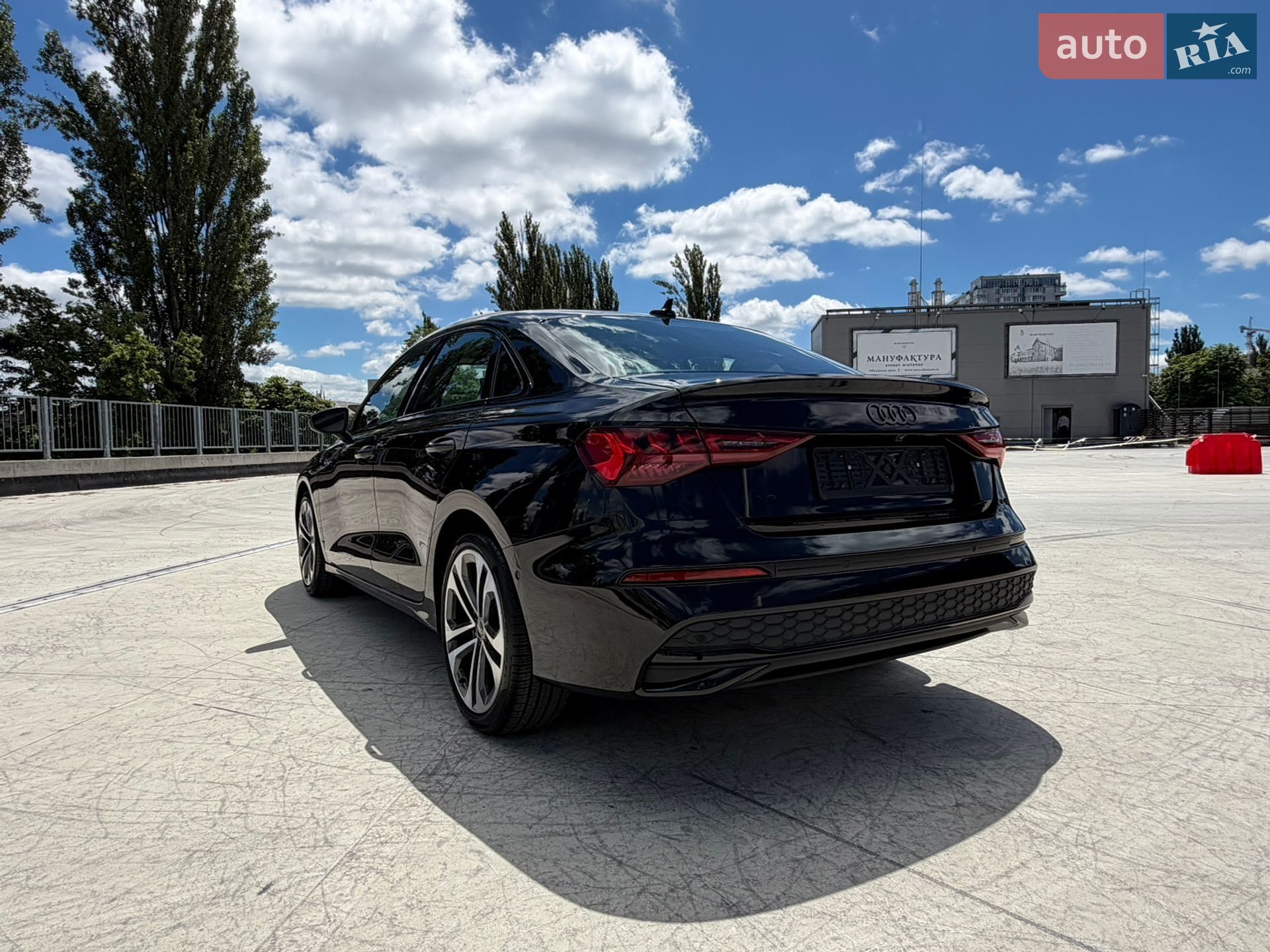 Audi A3 2024 VIN WAUGUDGY7SA038969 фото оголошення 3 з 16