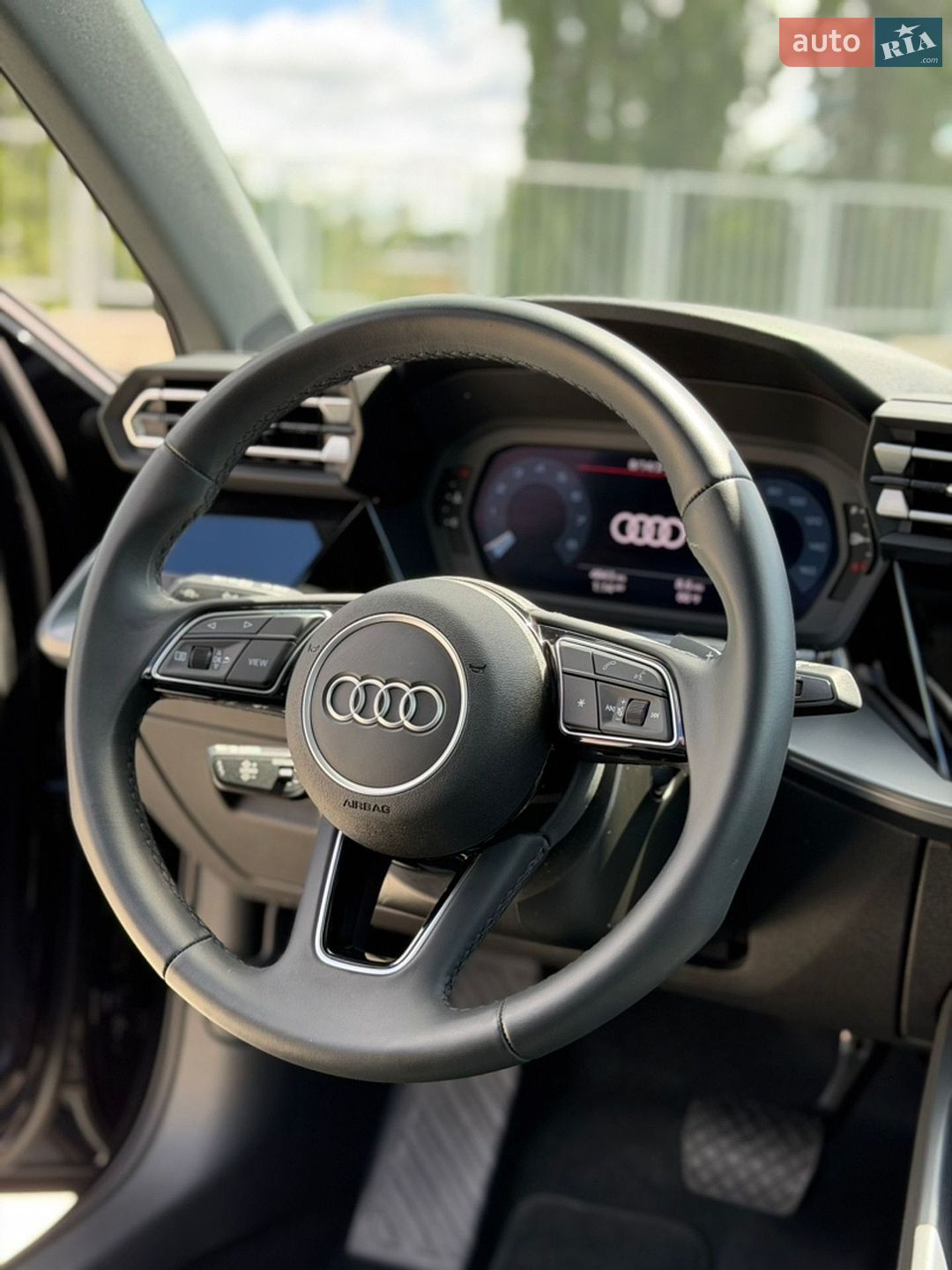 Audi A3 2024 VIN WAUGUDGY7SA038969 фото оголошення 11 з 16