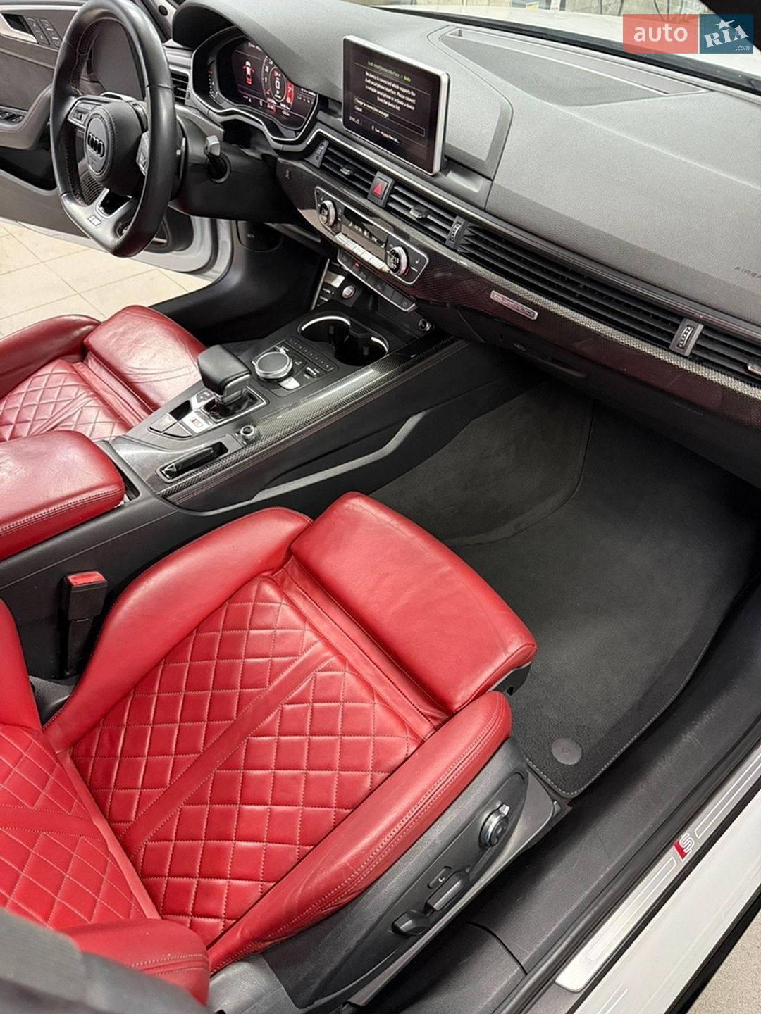 Audi S4 2017 VIN WAUB4AF4XJA044884 фото оголошення 20 з 36