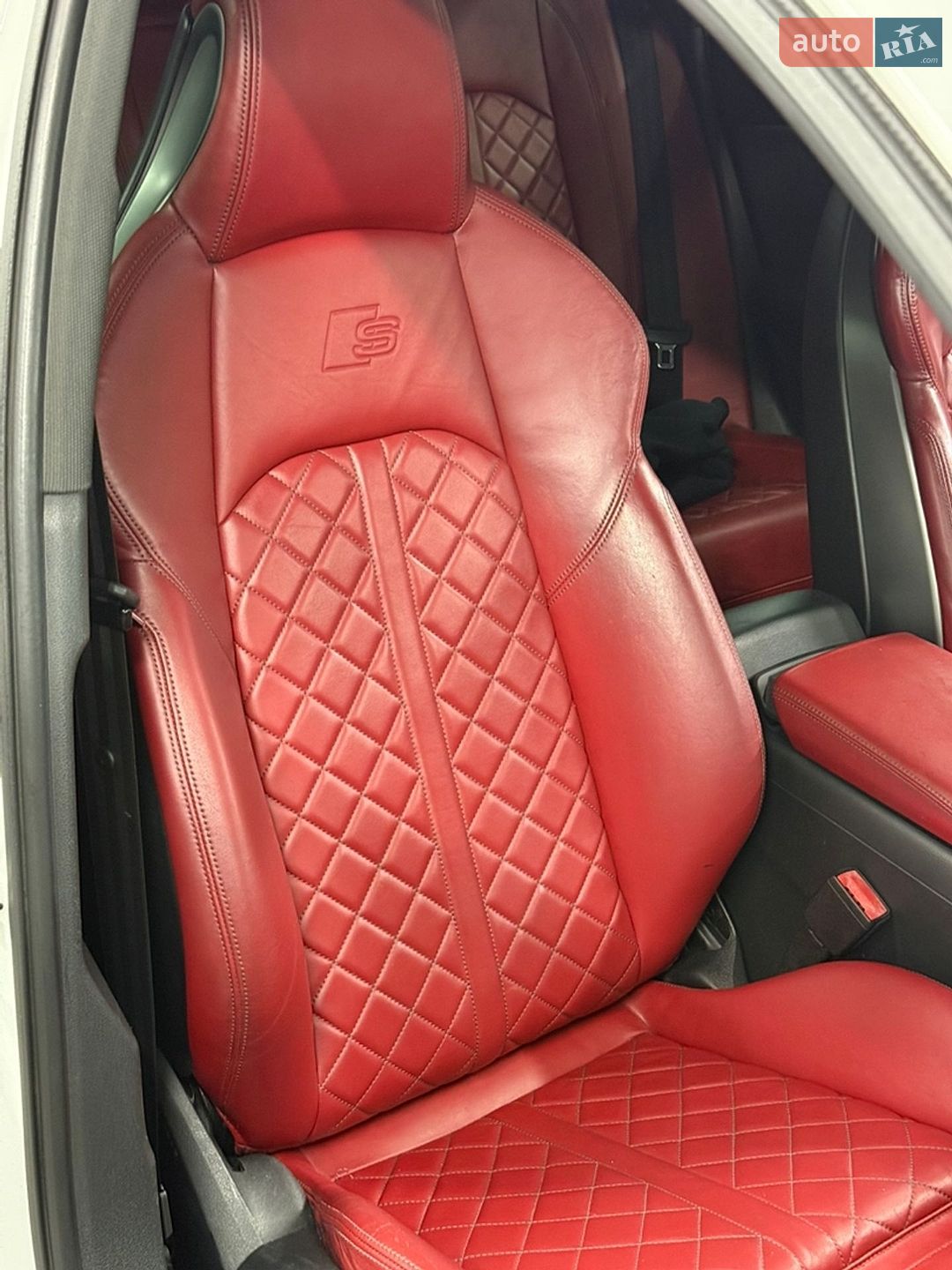 Audi S4 2017 VIN WAUB4AF4XJA044884 фото оголошення 21 з 36