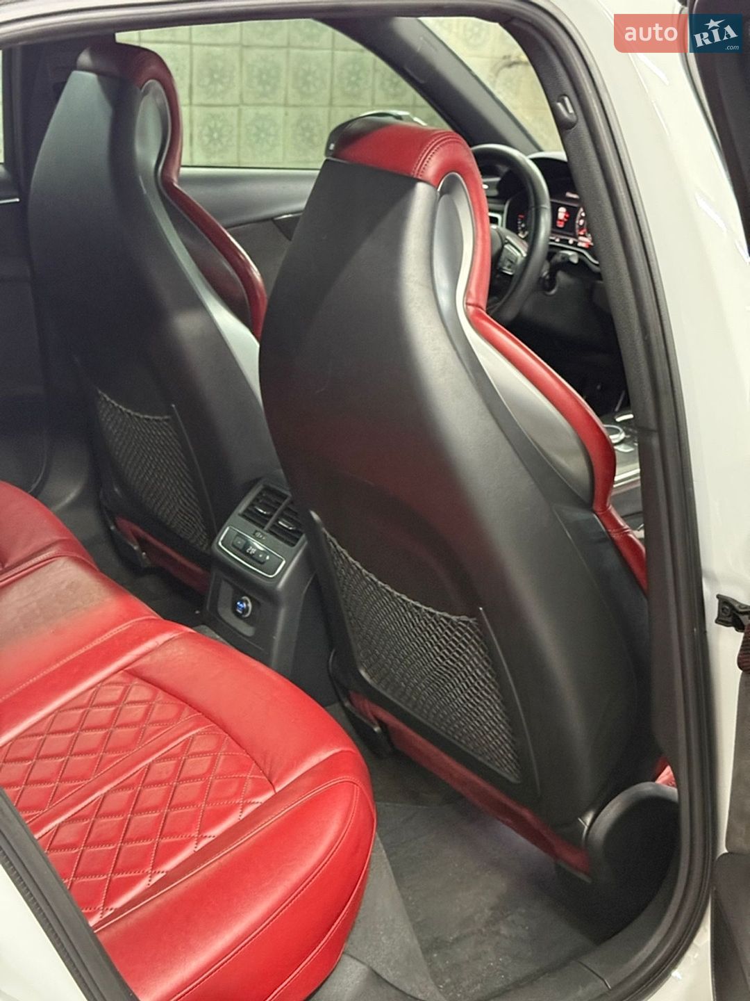 Audi S4 2017 VIN WAUB4AF4XJA044884 фото оголошення 31 з 36