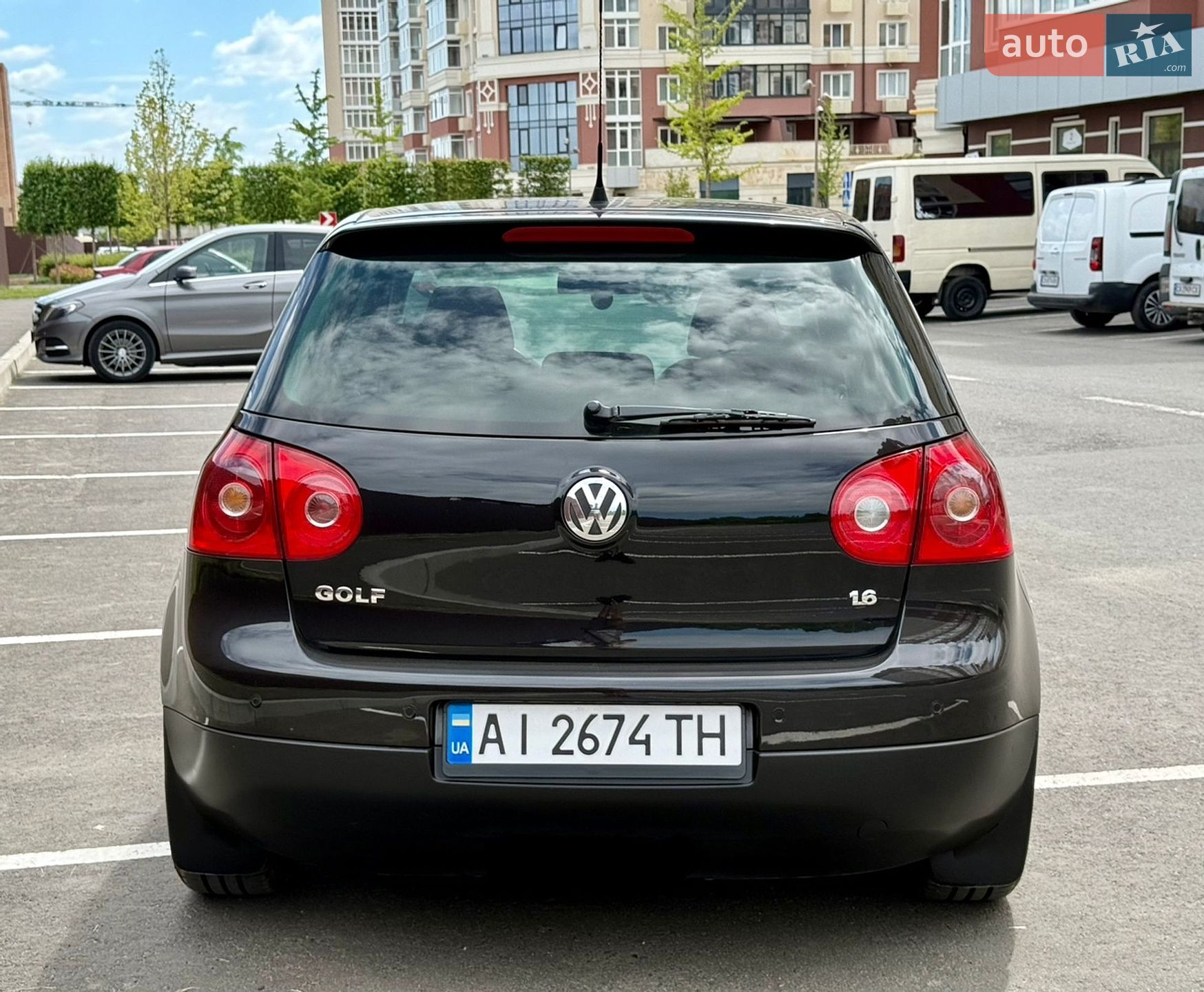 Volkswagen Golf 2007 VIN WVWZZZ1KZ8W184410 фото оголошення 11 з 113