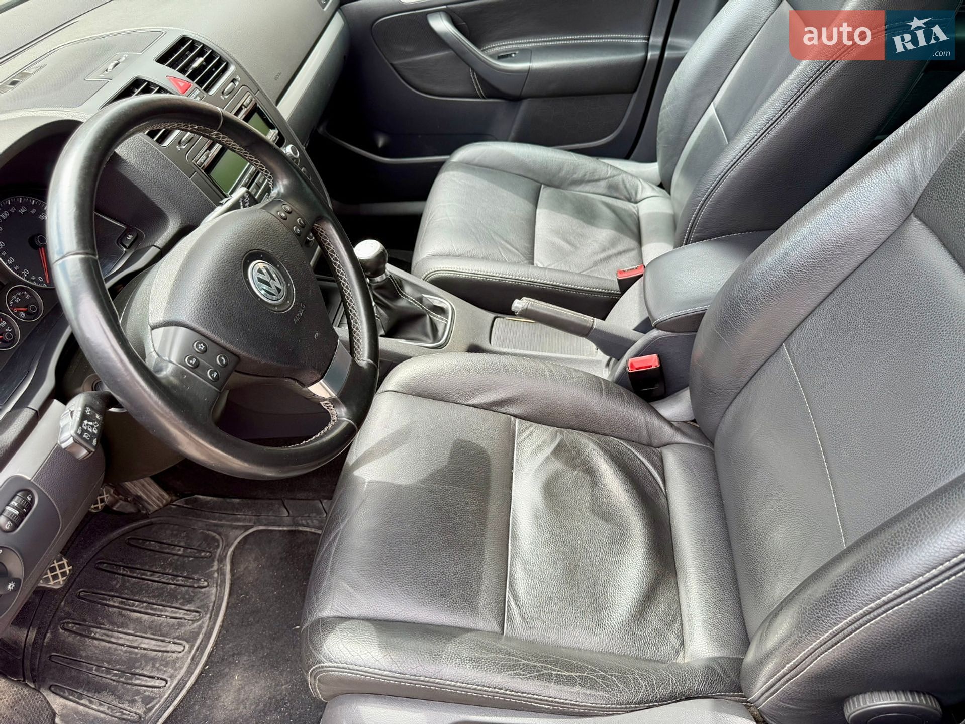 Volkswagen Golf 2007 VIN WVWZZZ1KZ8W184410 фото оголошення 44 з 113