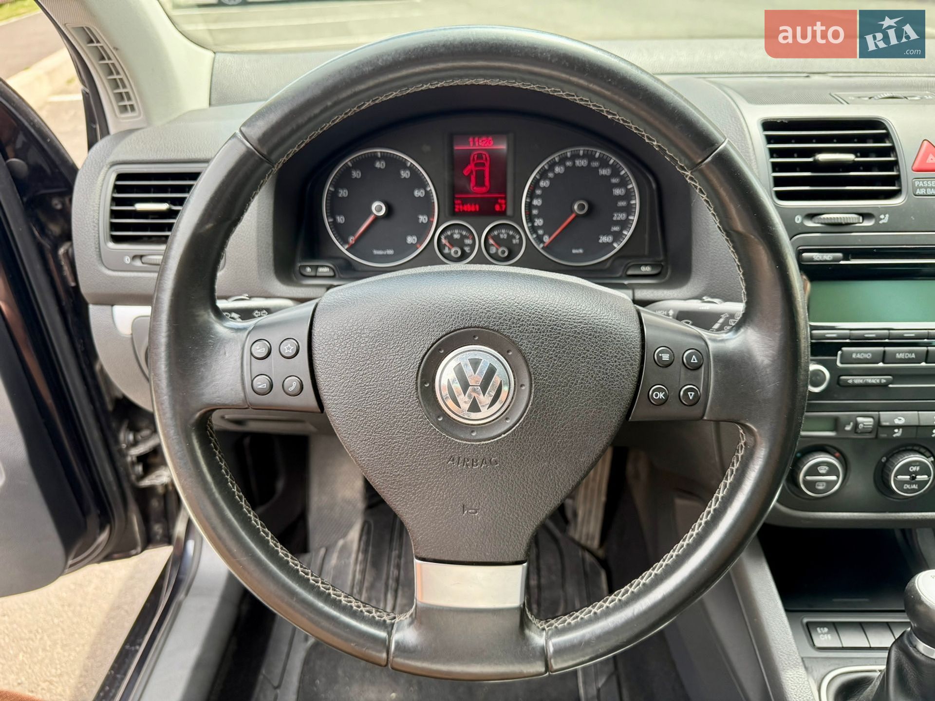 Volkswagen Golf 2007 VIN WVWZZZ1KZ8W184410 фото оголошення 47 з 113