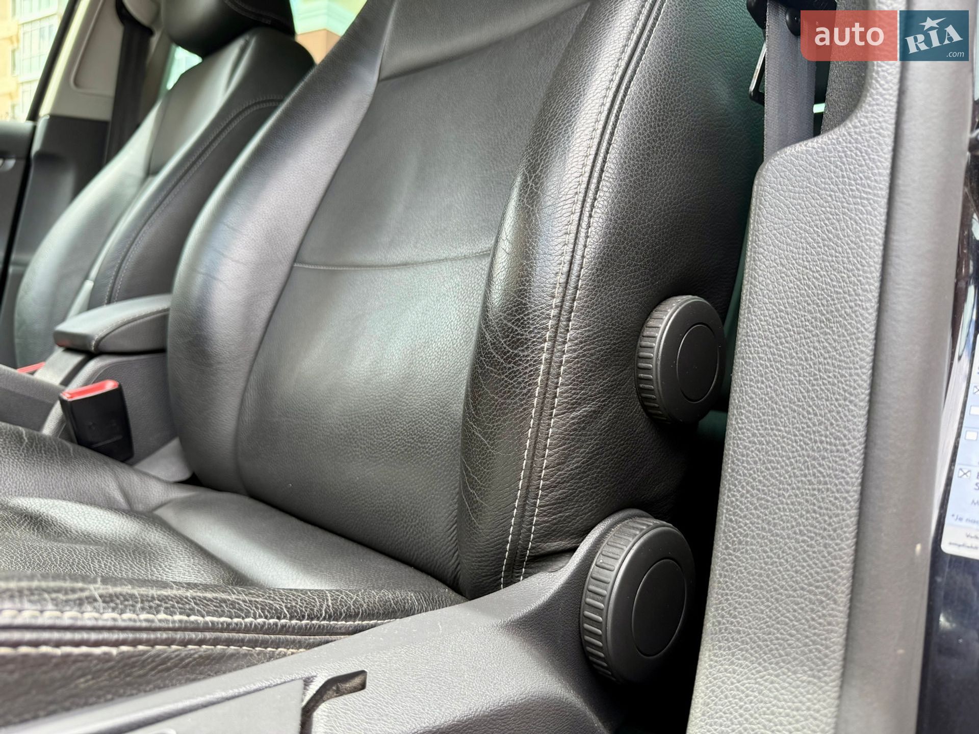 Volkswagen Golf 2007 VIN WVWZZZ1KZ8W184410 фото оголошення 57 з 113