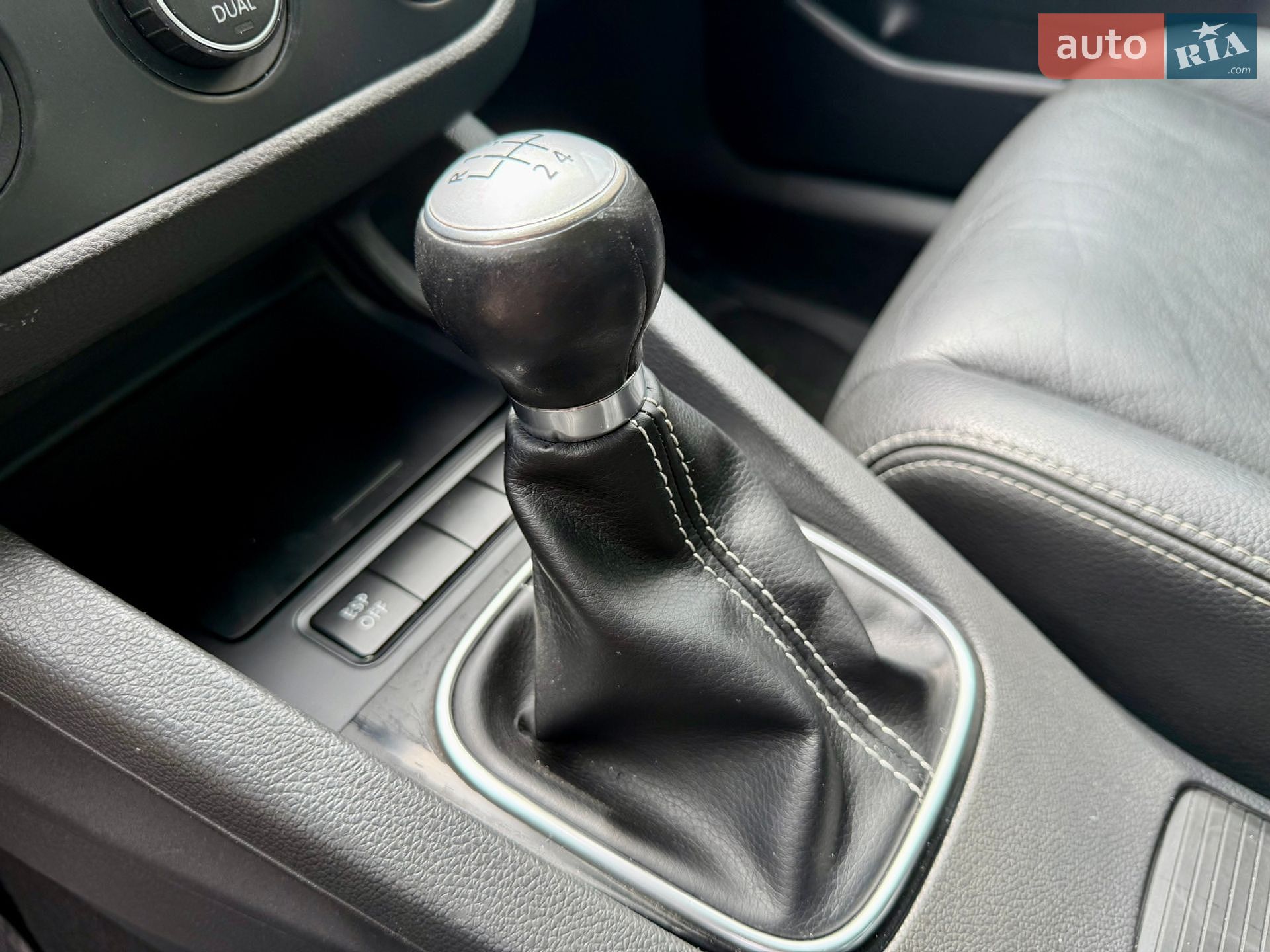 Volkswagen Golf 2007 VIN WVWZZZ1KZ8W184410 фото оголошення 72 з 113