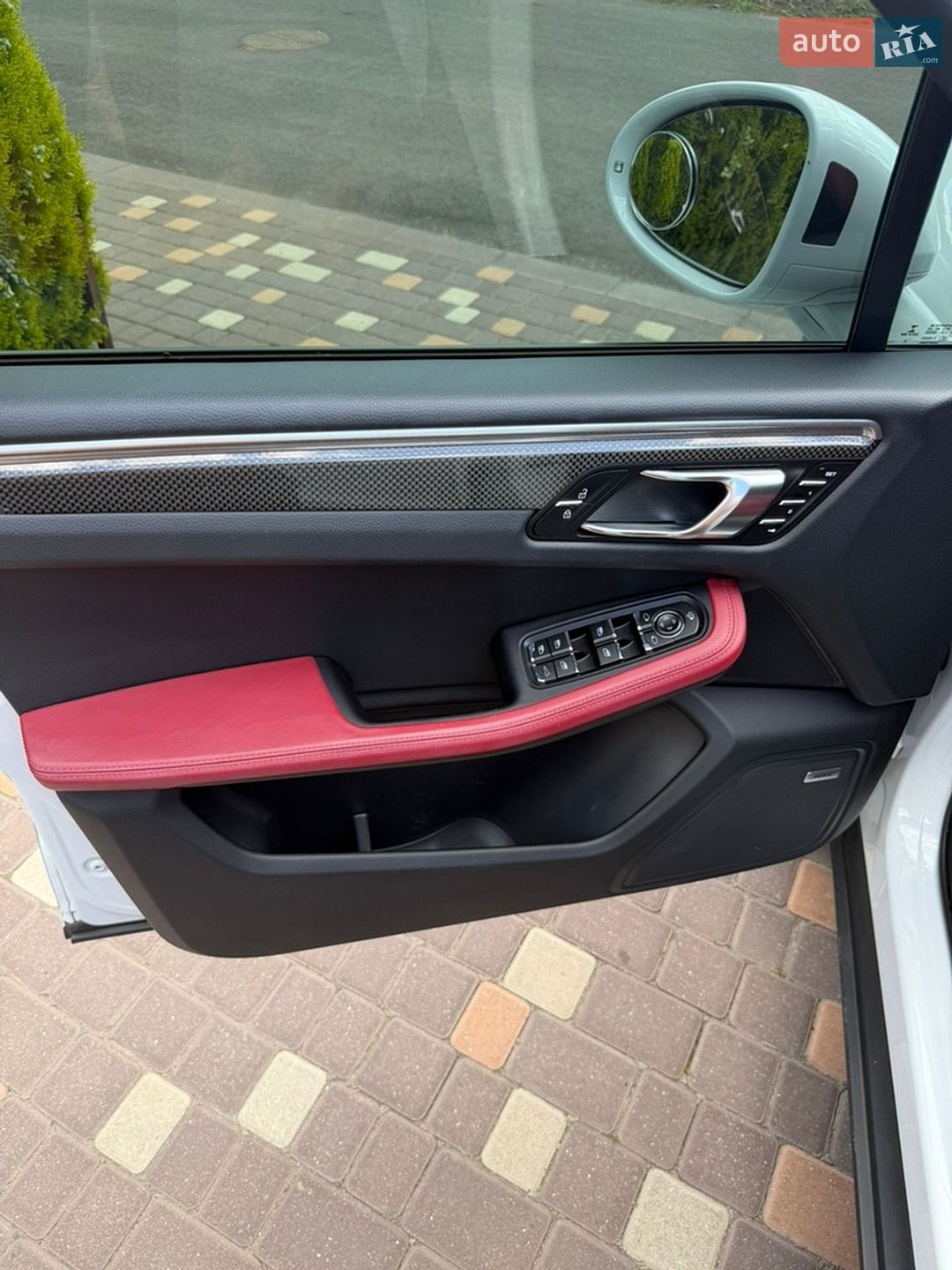 Porsche Macan 2022 VIN WP1AA2A54NLB10187 фото оголошення 19 з 21