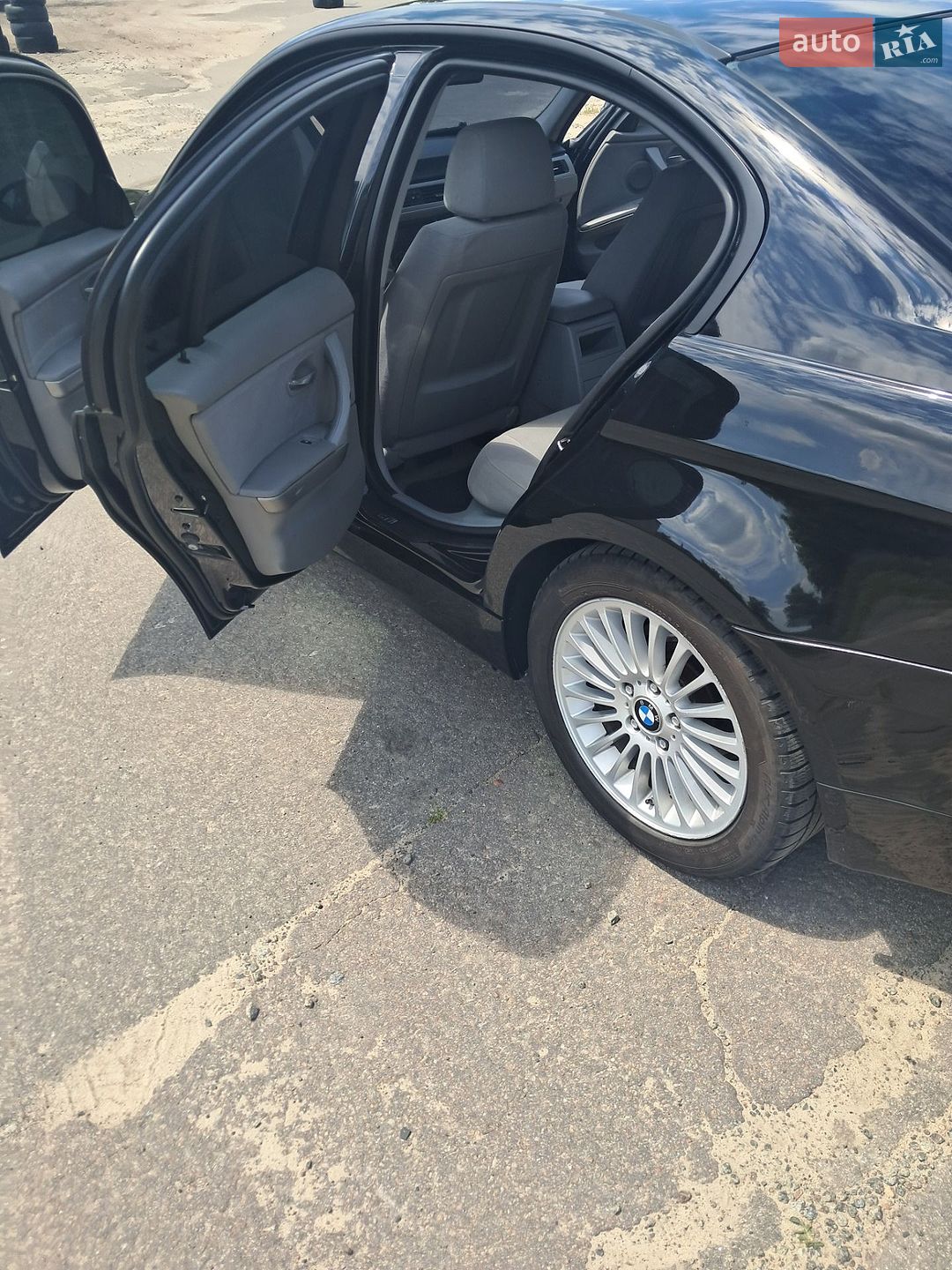 BMW 3 Series 2005 VIN WBAVA71070KR39685 фото оголошення 23 з 30
