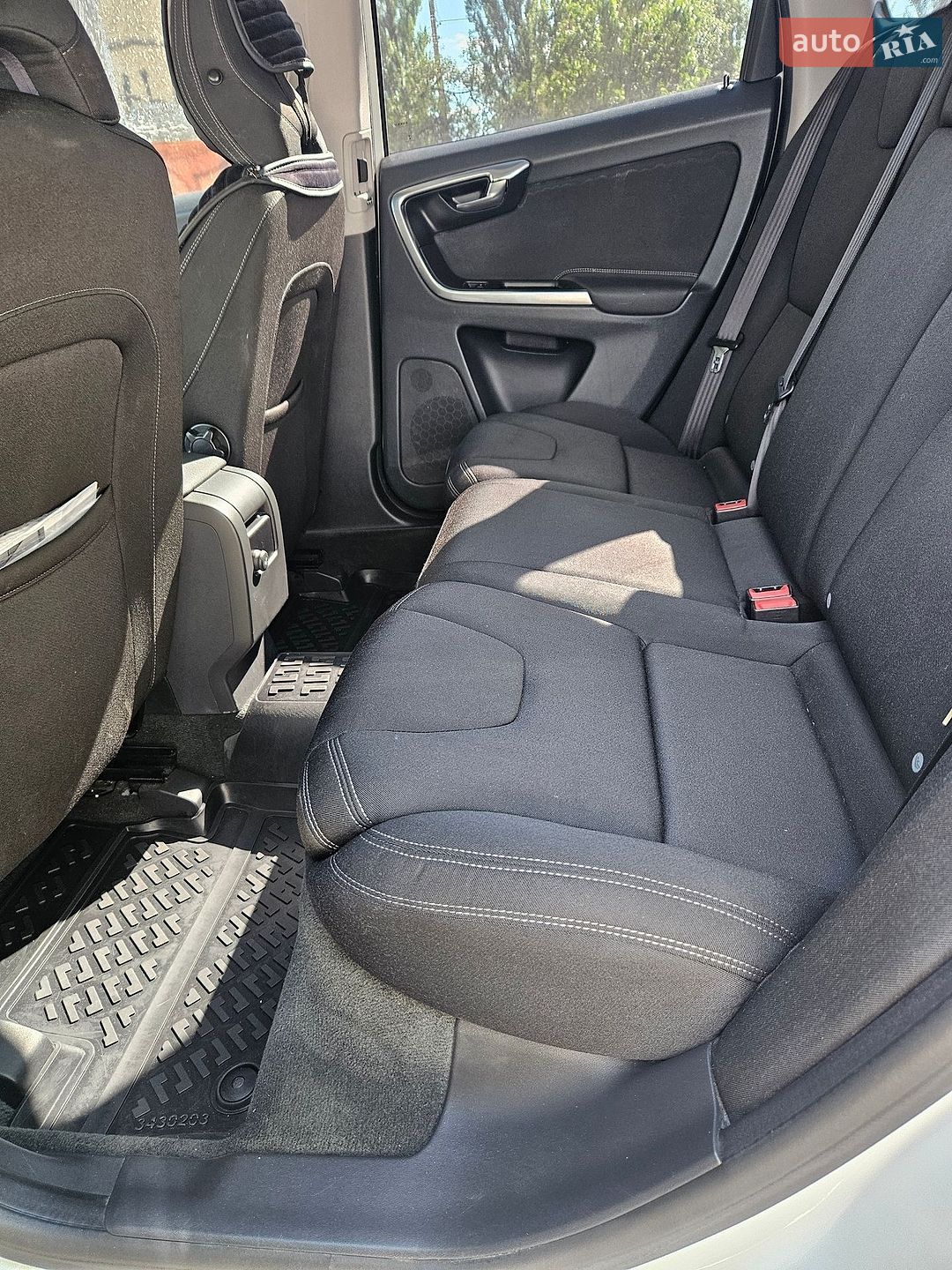 Volvo Xc60 2013 VIN YV1DZ3150E2531502 фото оголошення 24 з 30