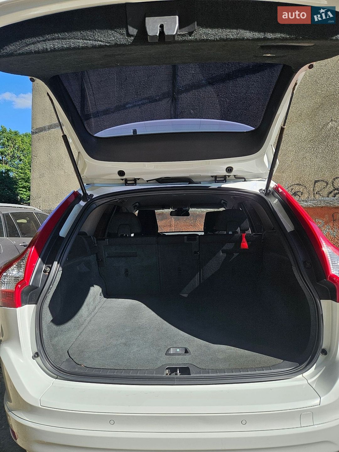 Volvo Xc60 2013 VIN YV1DZ3150E2531502 фото оголошення 29 з 30