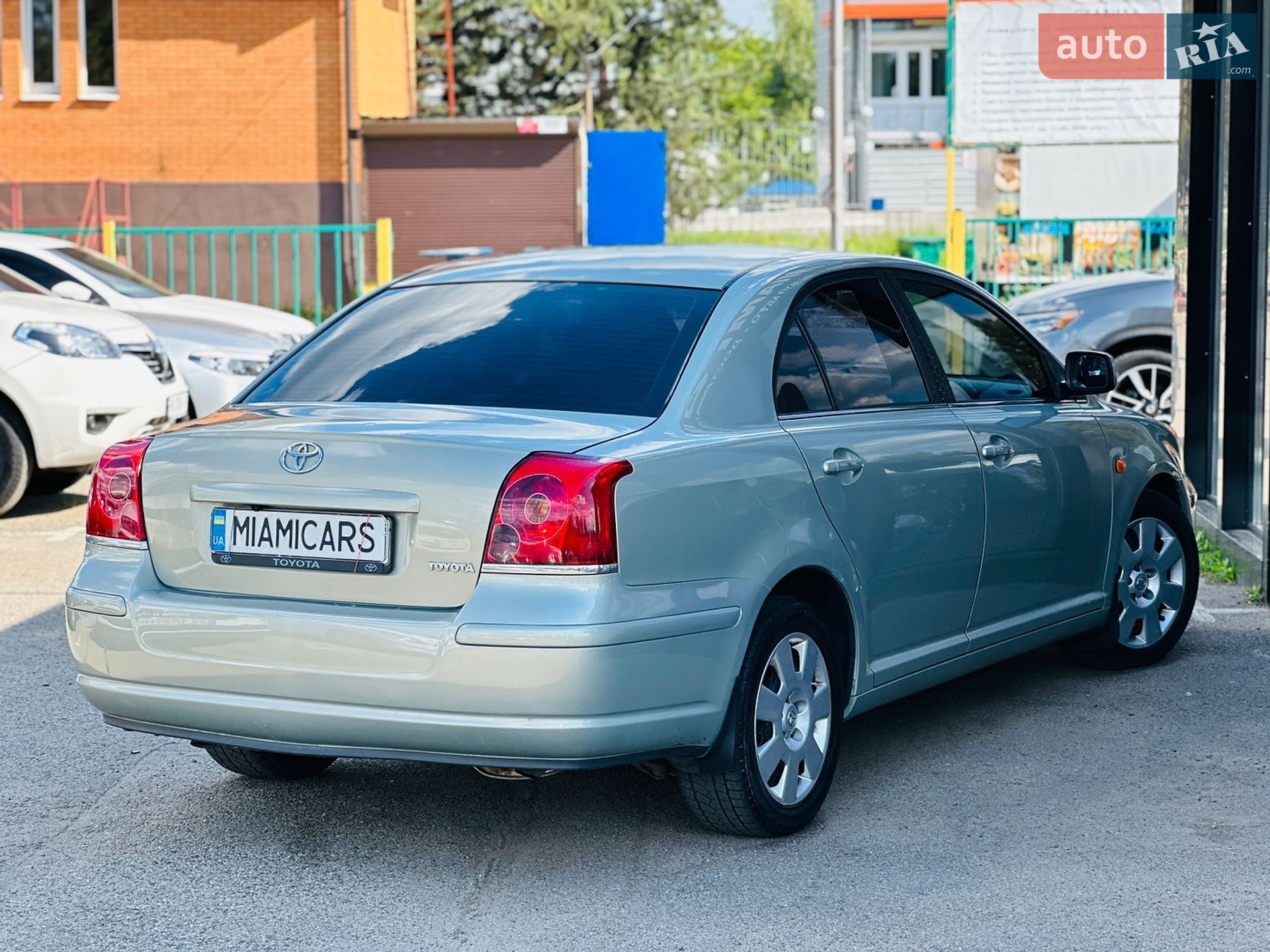 Toyota Avensis 2005 VIN SB1BR56L90E144280 фото оголошення 4 з 35