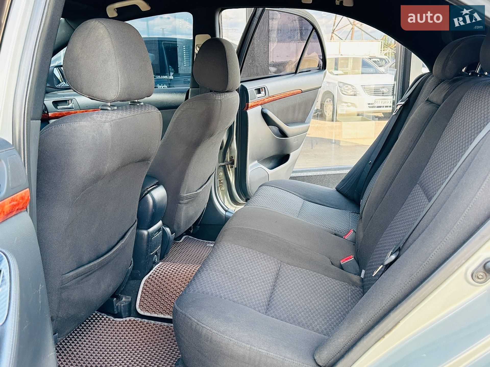 Toyota Avensis 2005 VIN SB1BR56L90E144280 фото оголошення 18 з 35