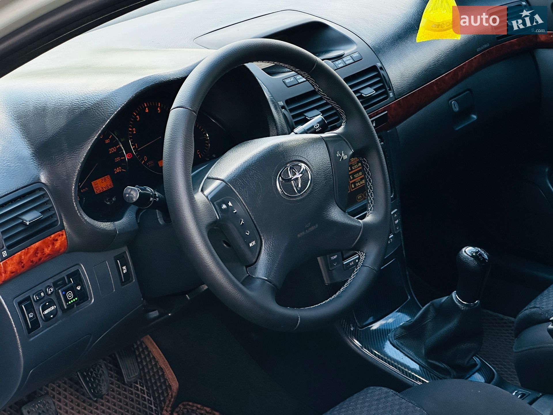 Toyota Avensis 2005 VIN SB1BR56L90E144280 фото оголошення 33 з 35