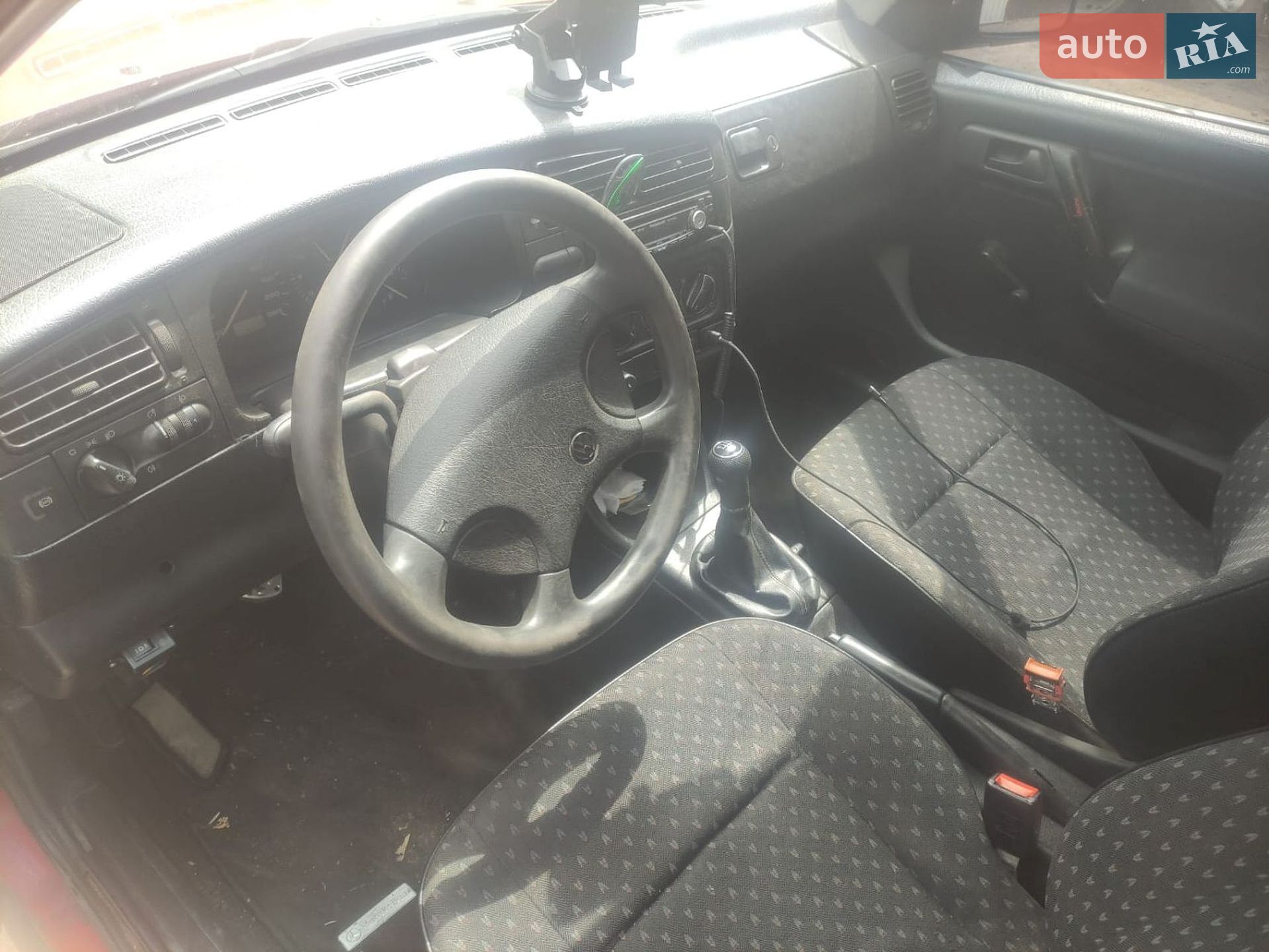 Volkswagen Golf 1993 VIN WVWZZZ1HZPW394419 фото оголошення 15 з 16