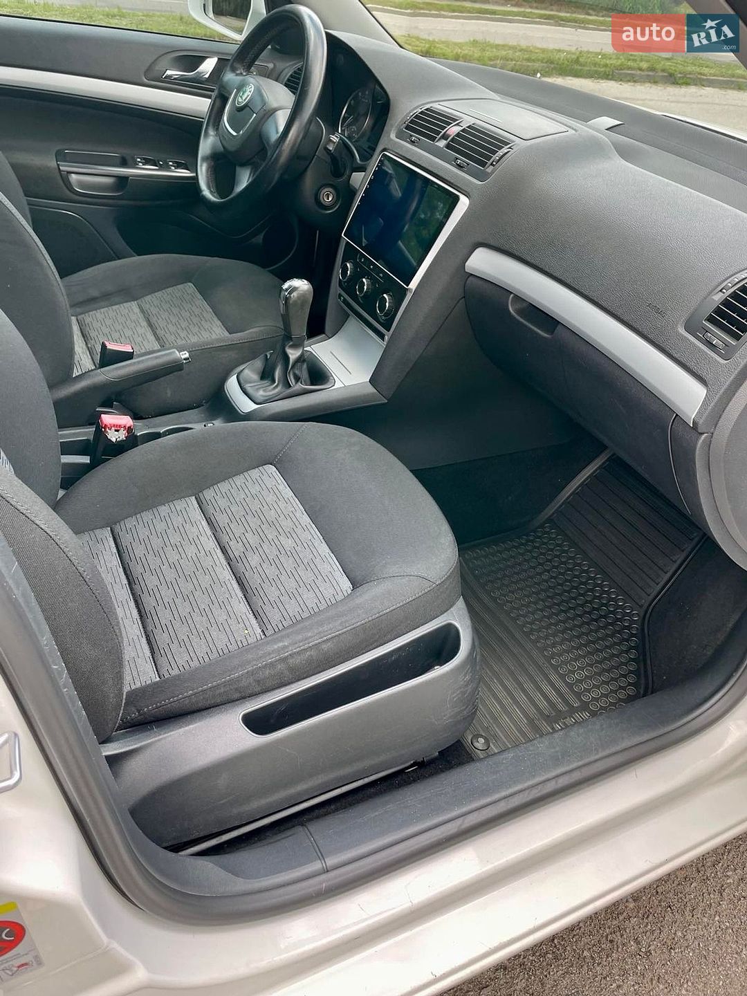Skoda Octavia 2010 VIN Y6UCA41Z5BB150675 фото оголошення 21 з 41