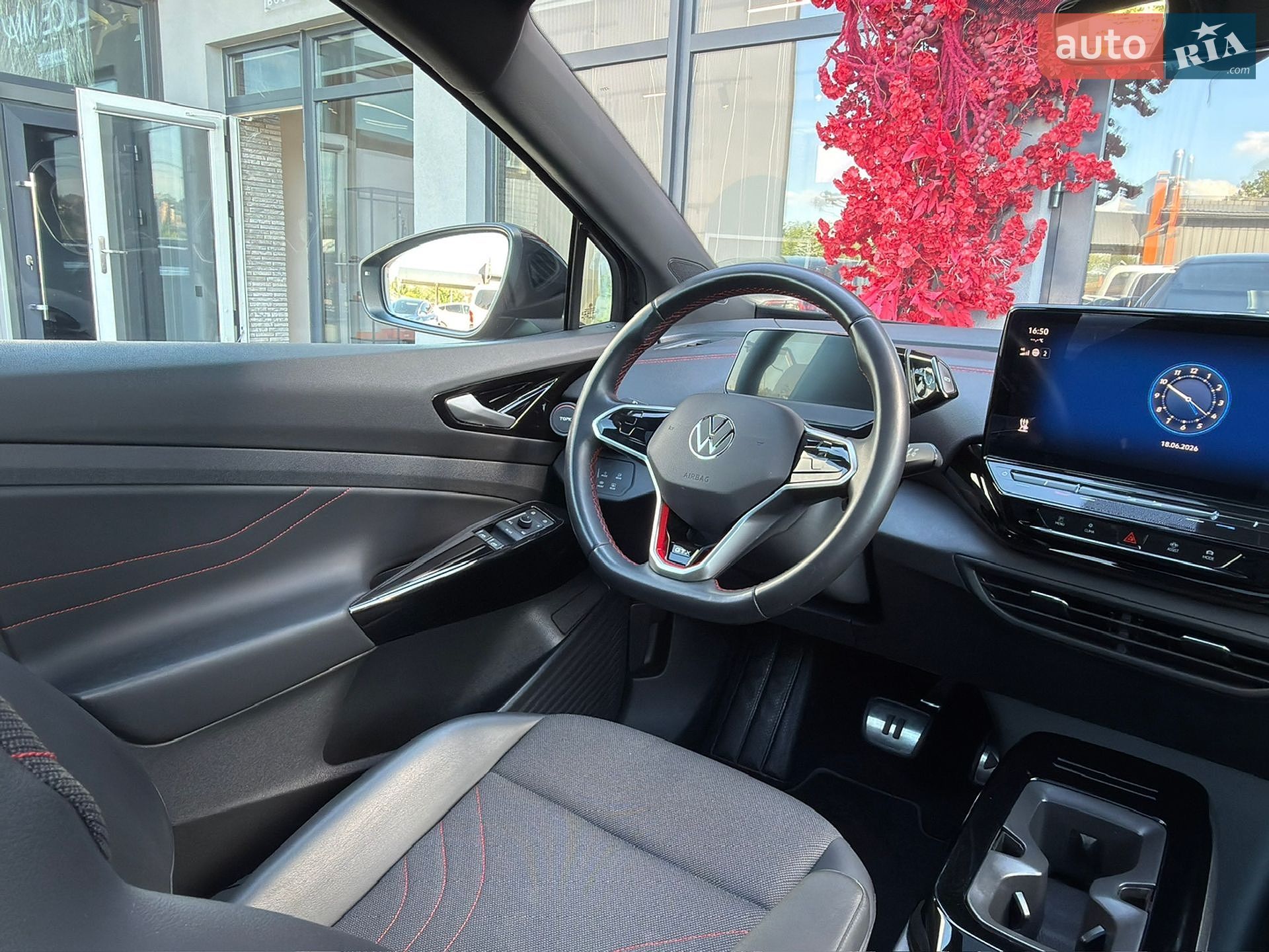 Volkswagen ID.5 GTX 2023 VIN WVGZZZE2ZPP512176 фото оголошення 13 з 58