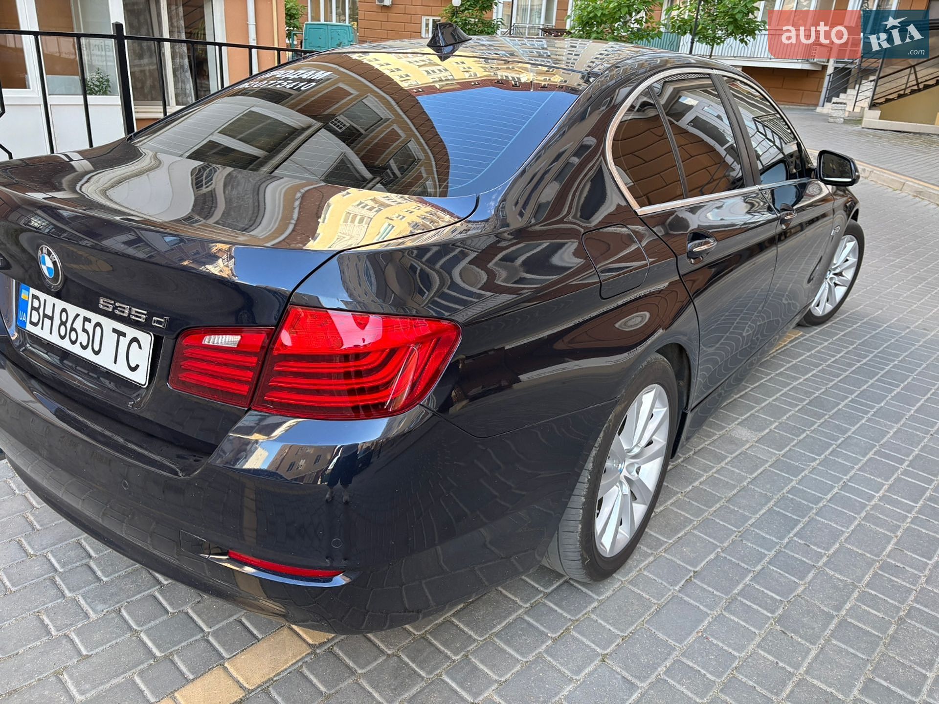 BMW 5 Series 2015 VIN WBAFV3C52GD687518 фото оголошення 4 з 22