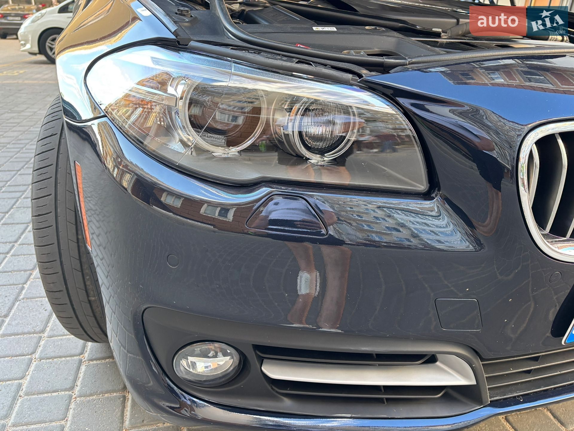 BMW 5 Series 2015 VIN WBAFV3C52GD687518 фото оголошення 12 з 22