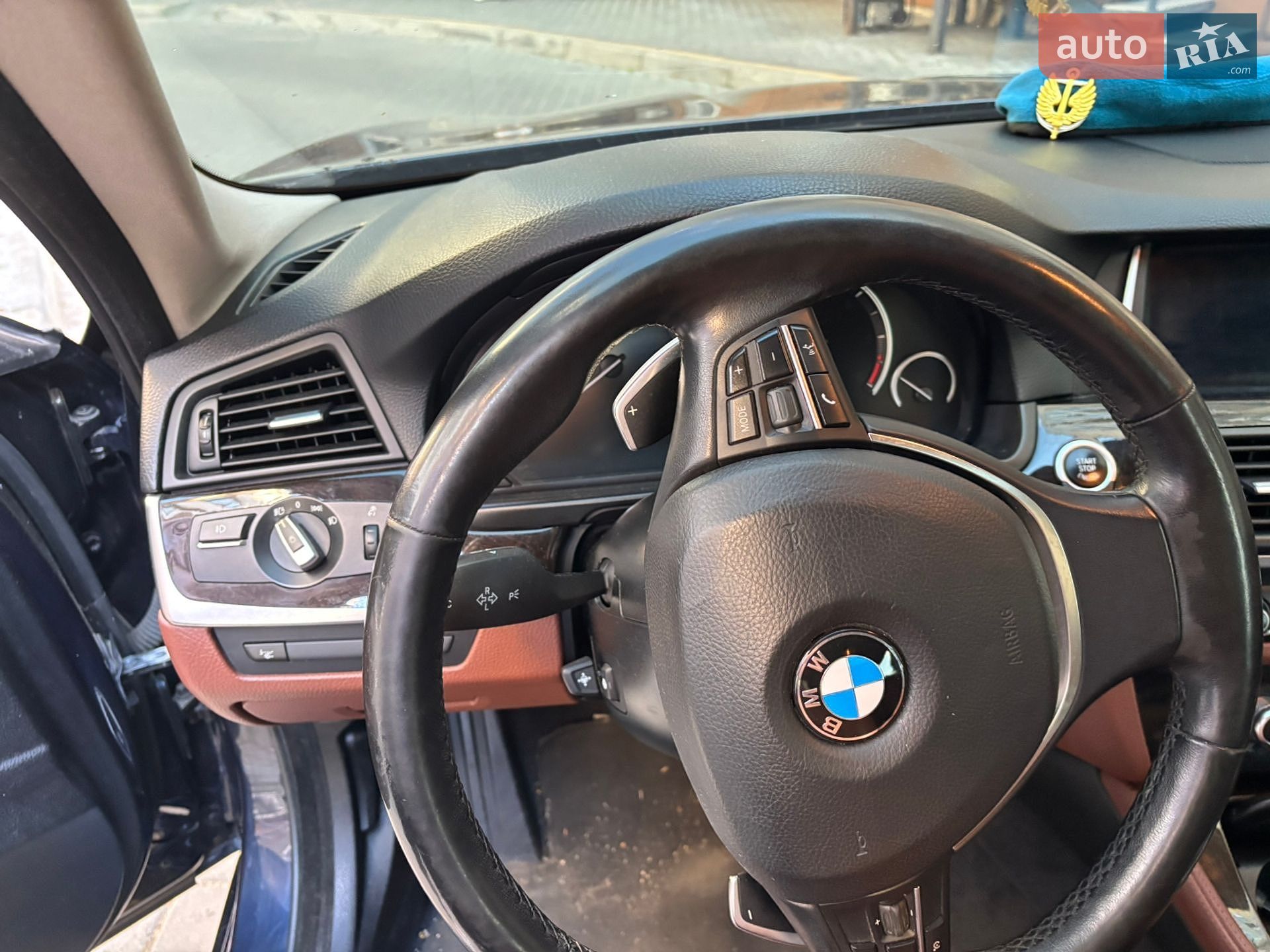 BMW 5 Series 2015 VIN WBAFV3C52GD687518 фото оголошення 20 з 22