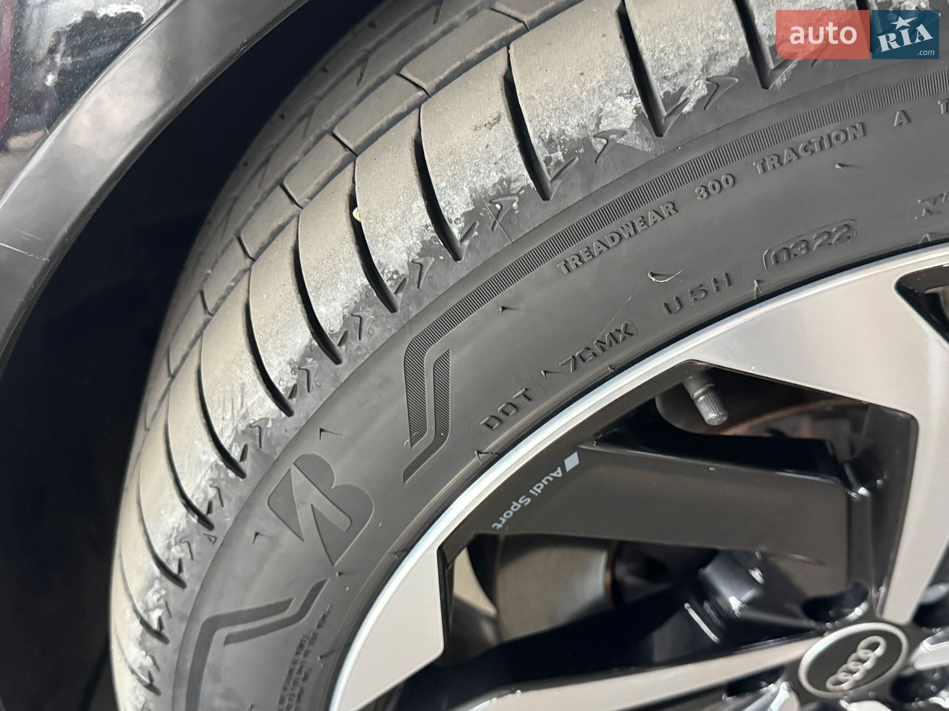 Audi e-tron 2021 VIN WAUZZZGE7NB018765 фото оголошення 9 з 28