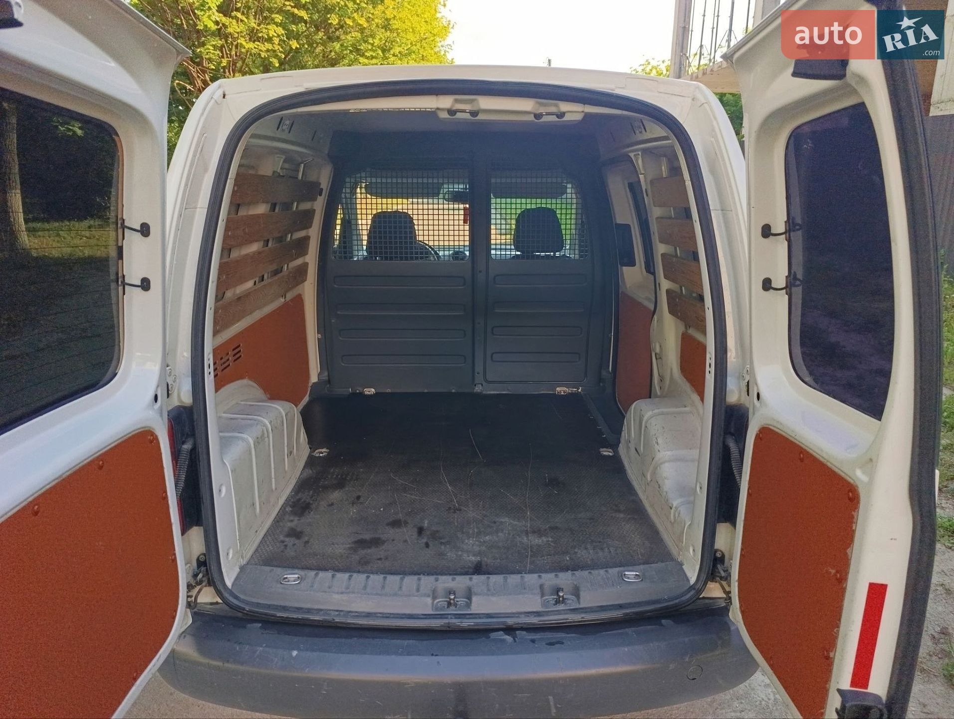 Volkswagen Caddy 2014 VIN WV1ZZZ2KZEX136919 фото оголошення 10 з 24