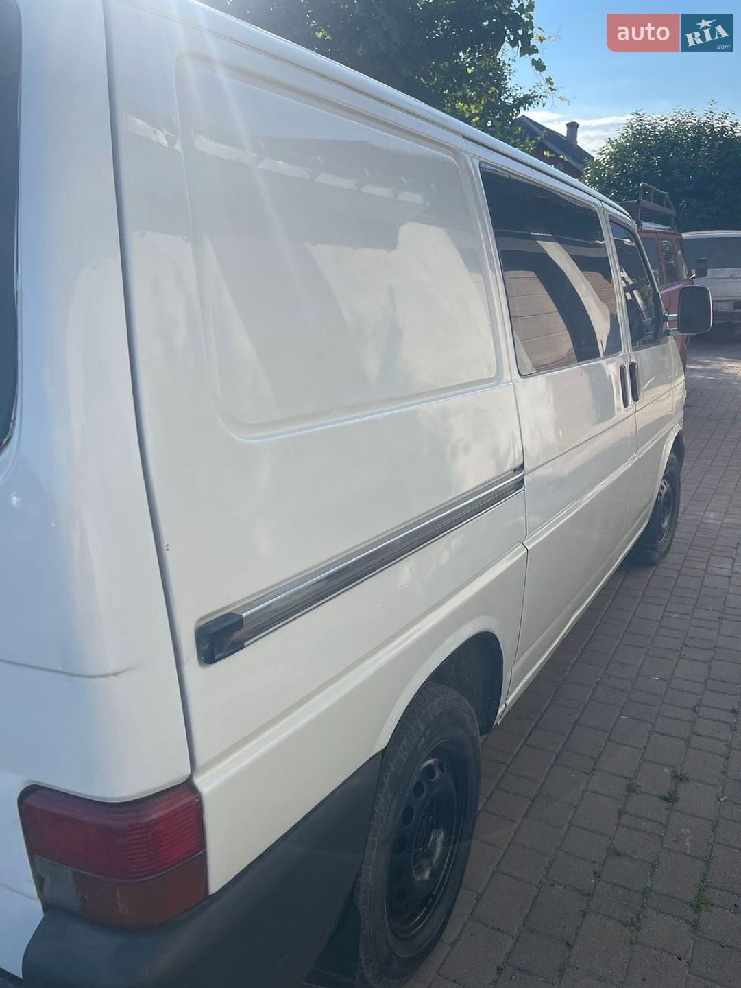 Volkswagen Transporter 1999 VIN WV1ZZZ70ZYH023120 фото оголошення 3 з 13